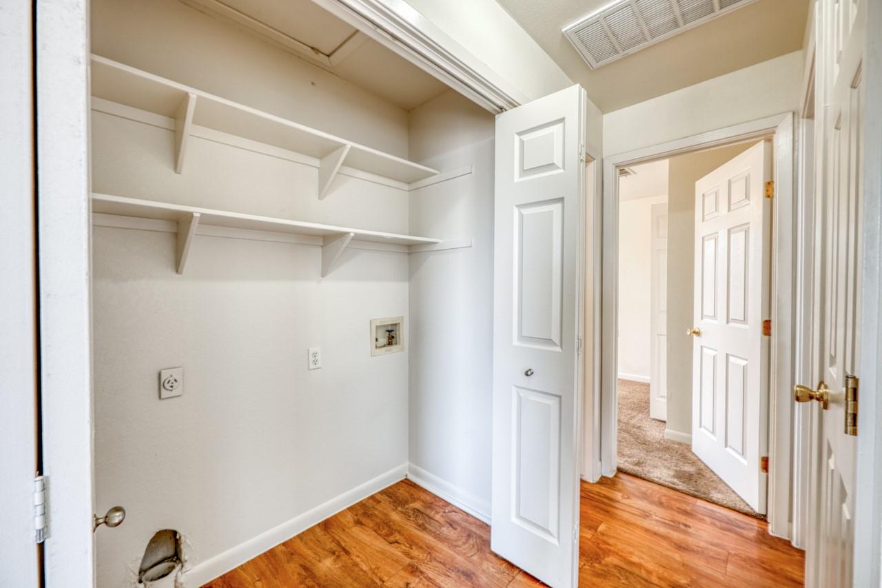 301 S Avenue S, Marble Falls, TX 78654