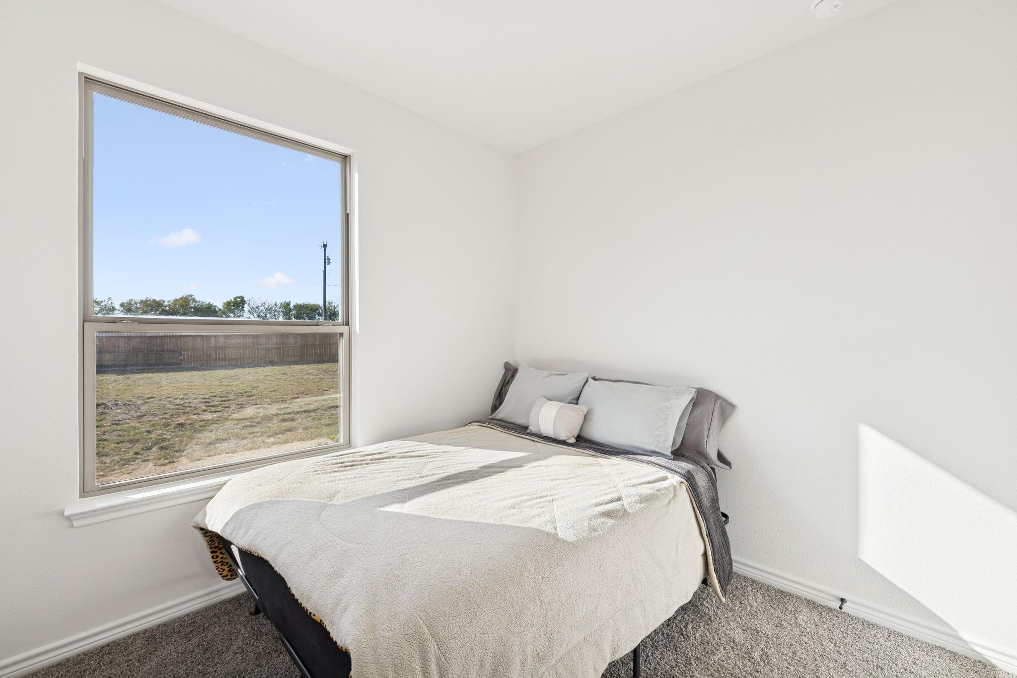 108 Santa Teresa Rd, Kyle, TX 78640