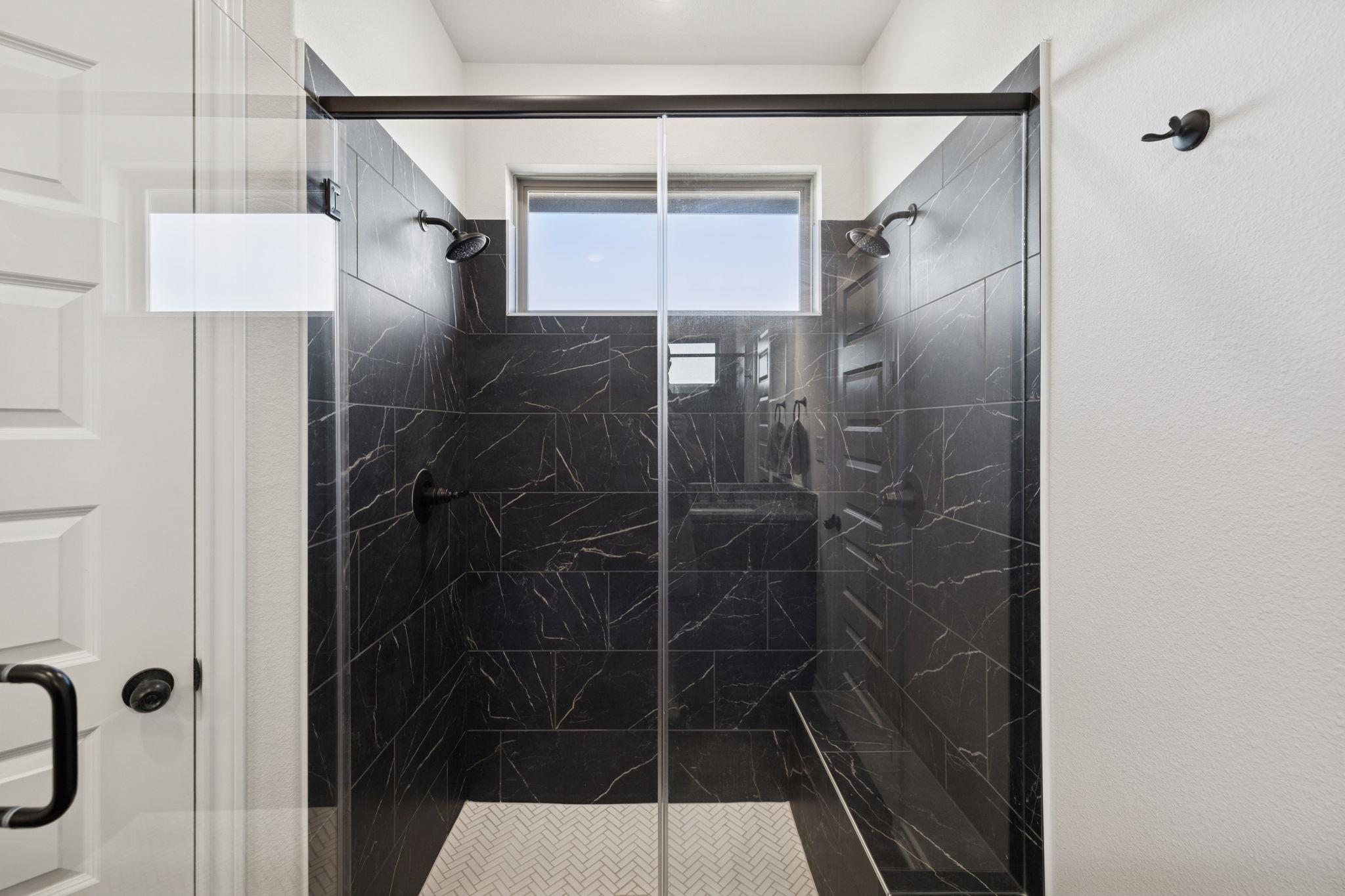 108 Santa Teresa Rd, Kyle, TX 78640