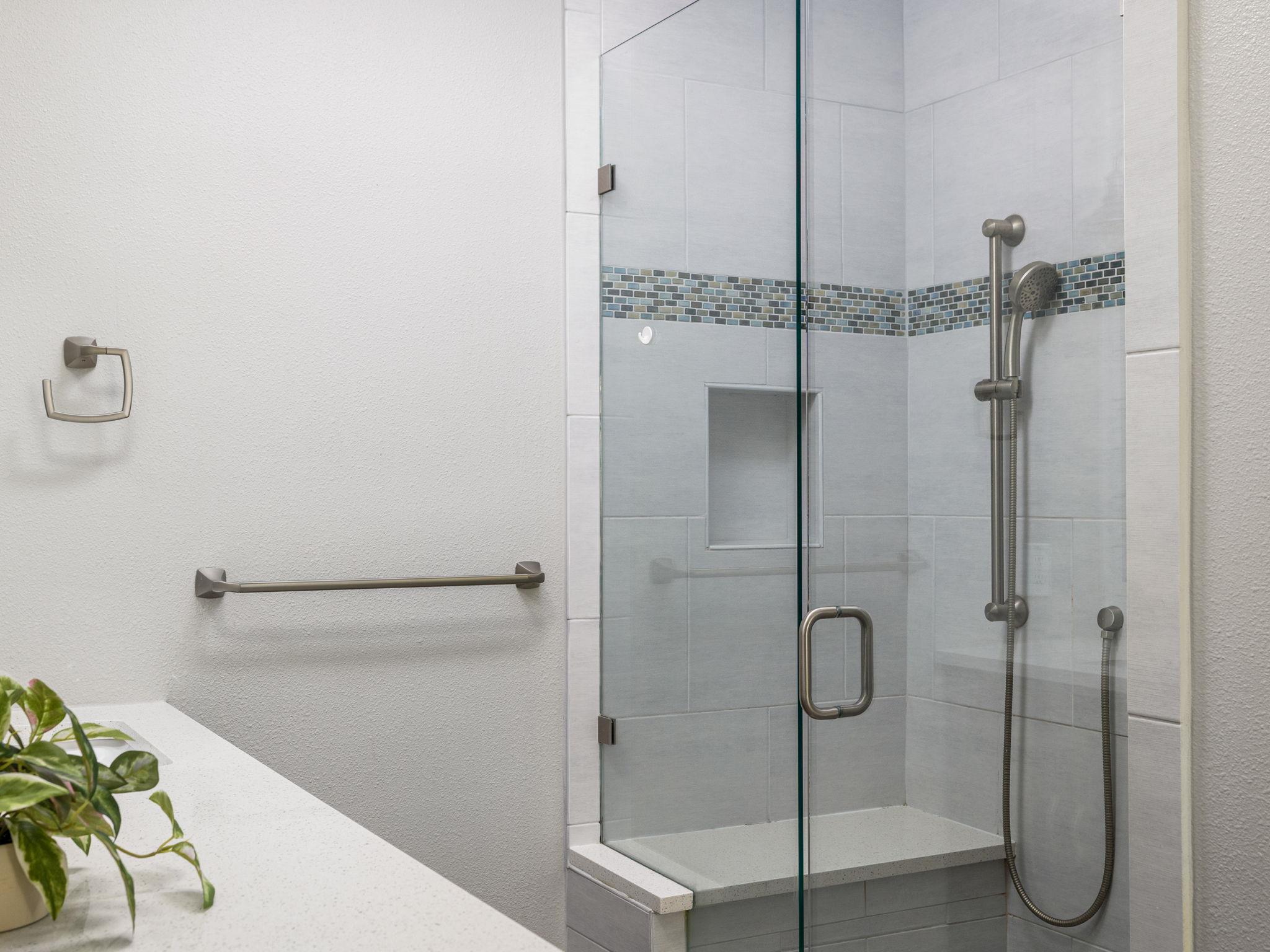 5507 Porsche Ln, Austin, TX 78749