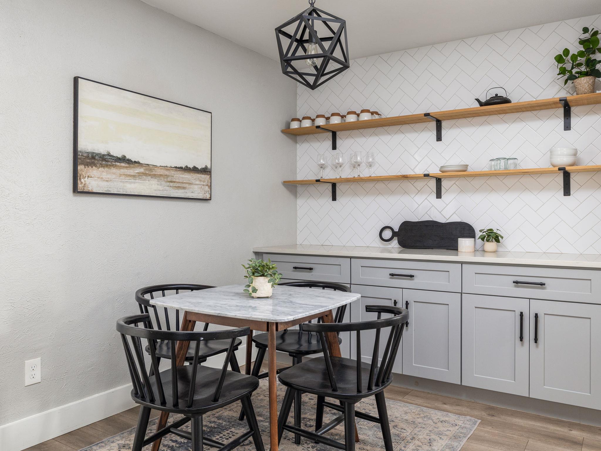 5507 Porsche Ln, Austin, TX 78749