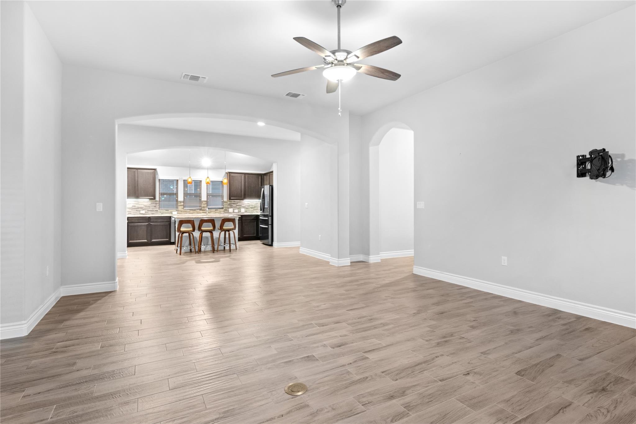 7704 Vista Mejor Dr, Austin, TX 78744