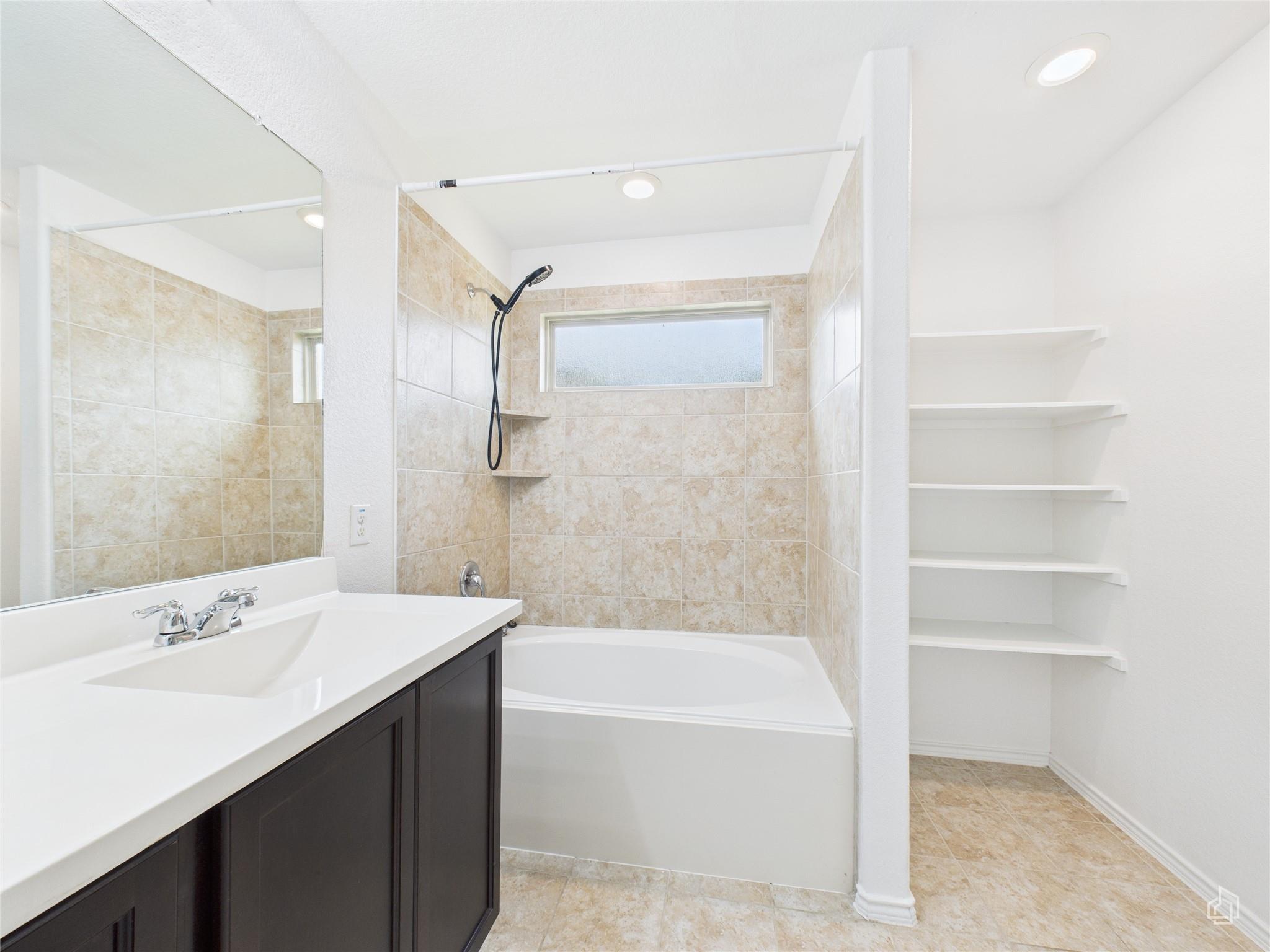 3504 Black Granite Dr, Austin, TX 78744