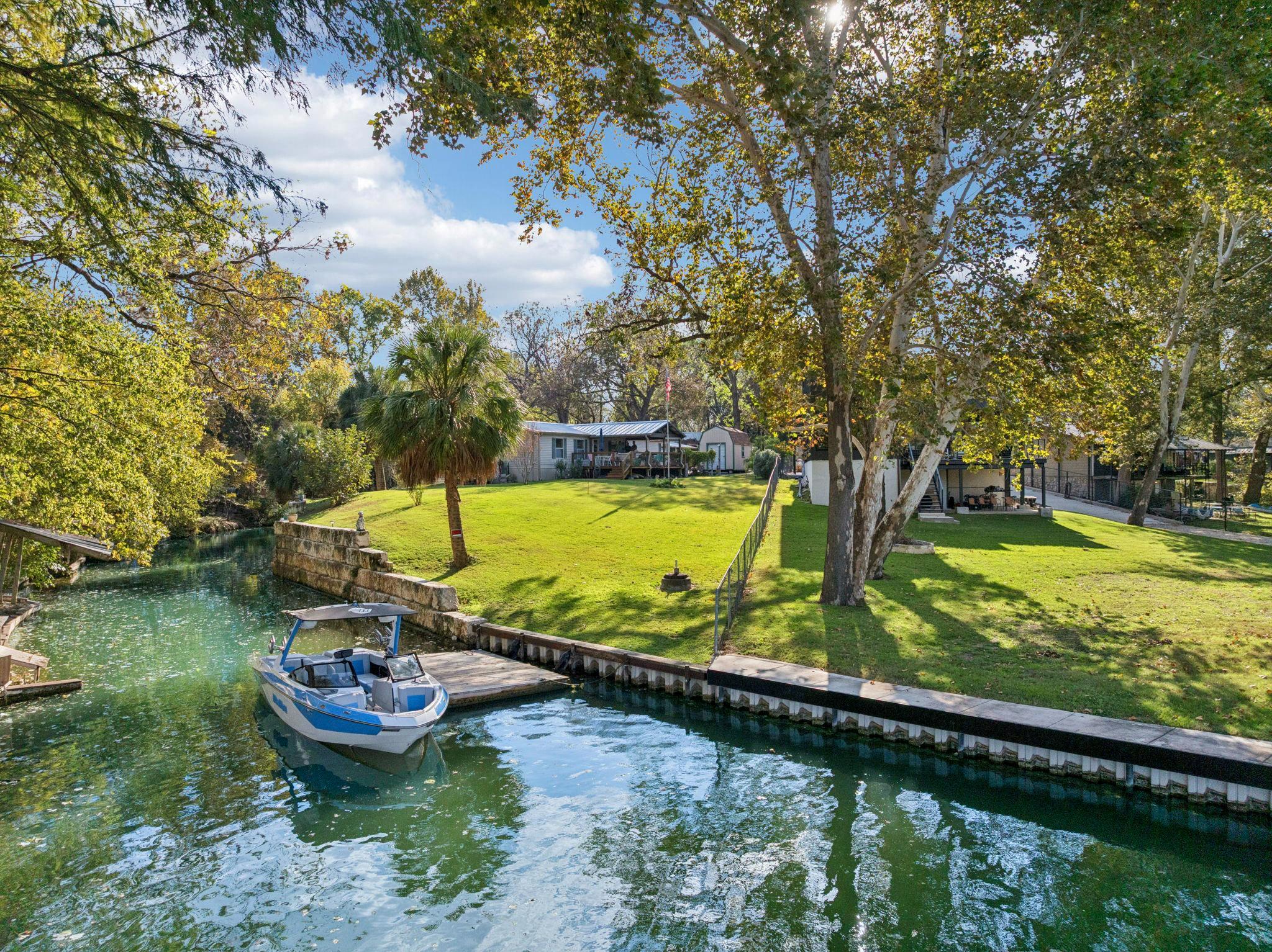 384 Placid Cove Dr, New Braunfels, TX 78130