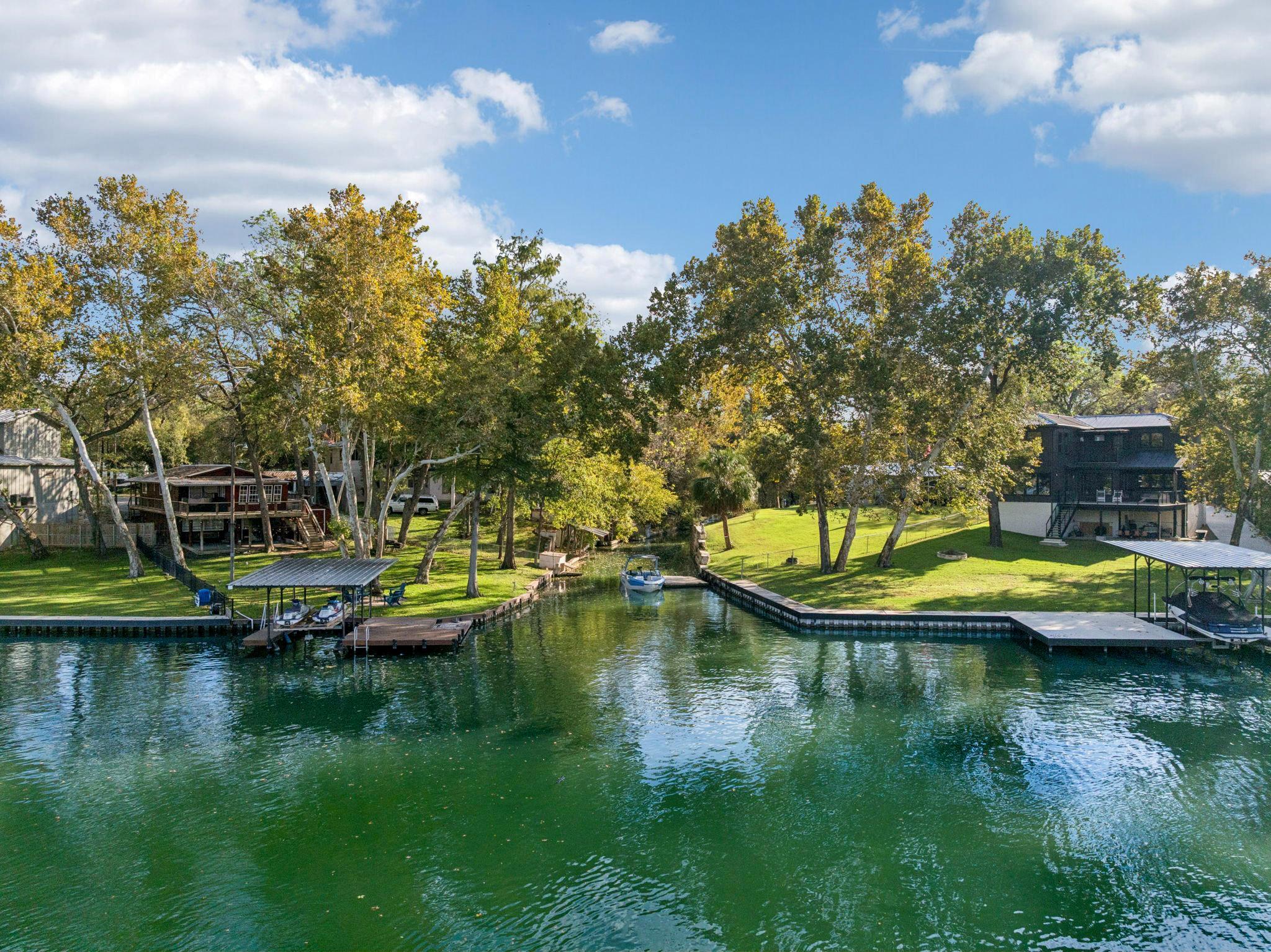 384 Placid Cove Dr, New Braunfels, TX 78130