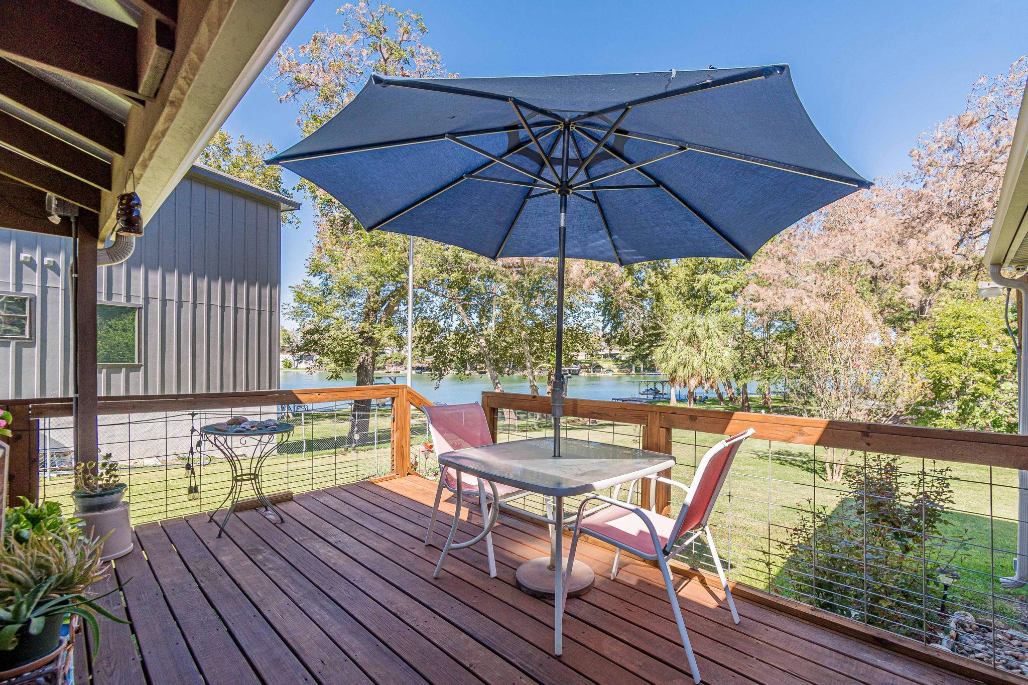 384 Placid Cove Dr, New Braunfels, TX 78130