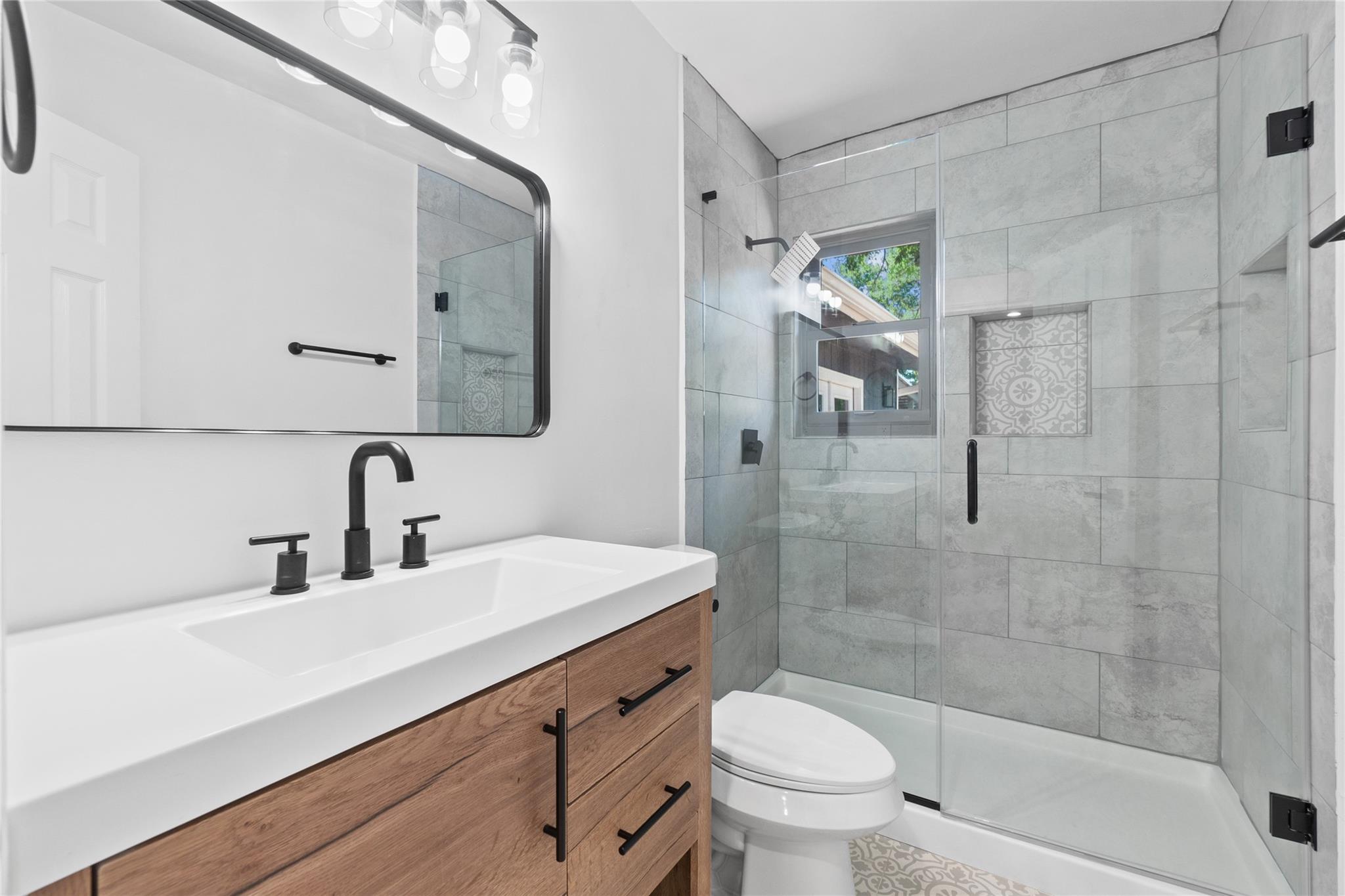 106 east lola Dr, Austin, TX 78753