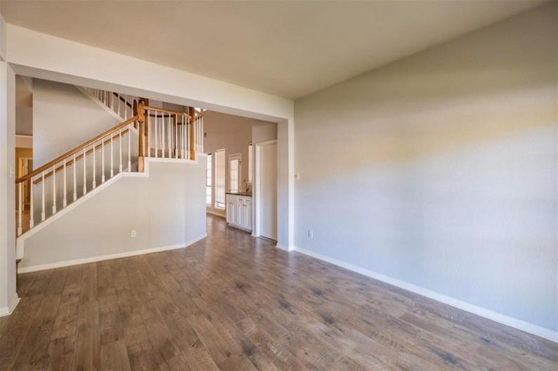 505 Oak Park Dr, Round Rock, TX 78681