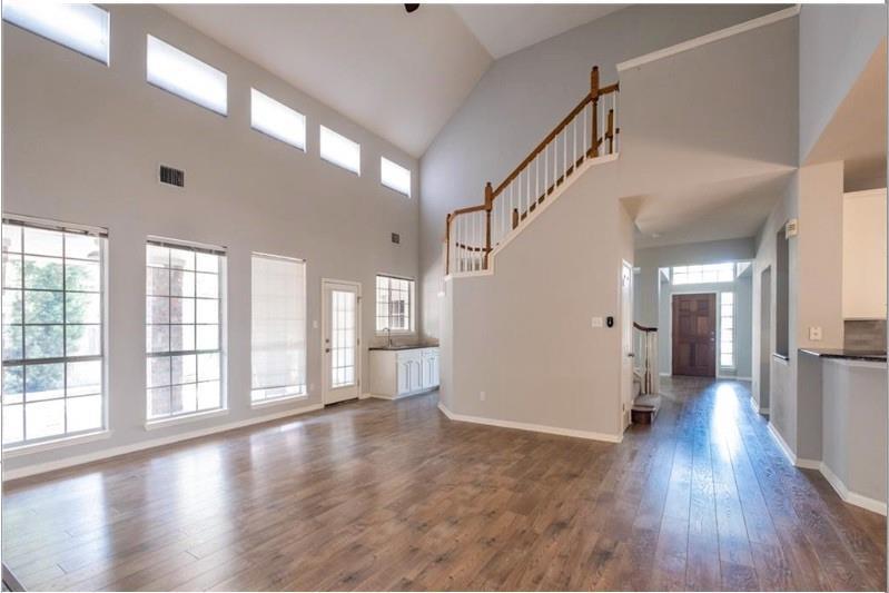 505 Oak Park Dr, Round Rock, TX 78681