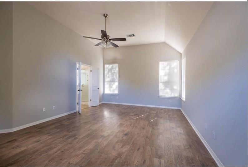 505 Oak Park Dr, Round Rock, TX 78681