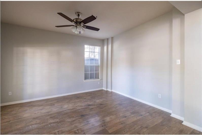 505 Oak Park Dr, Round Rock, TX 78681