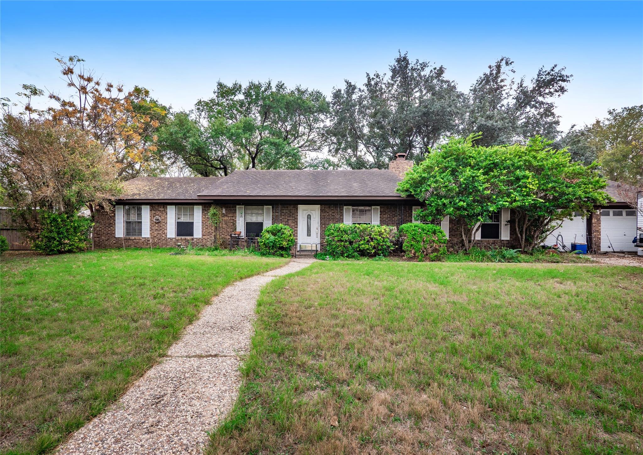 112 Hasler St, Bastrop, TX 78602