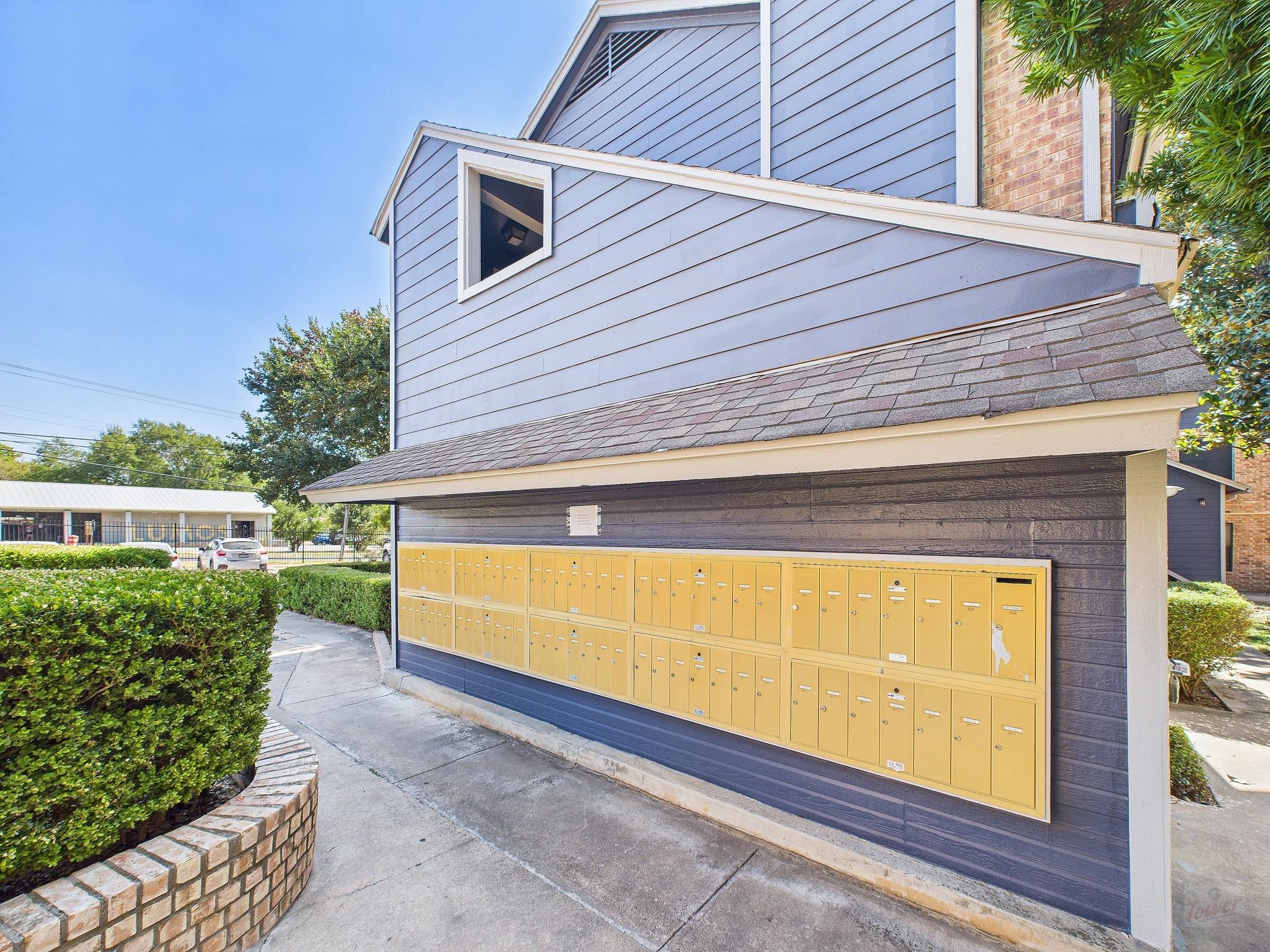 2500 Burleson Rd # 201, Austin, TX 78741