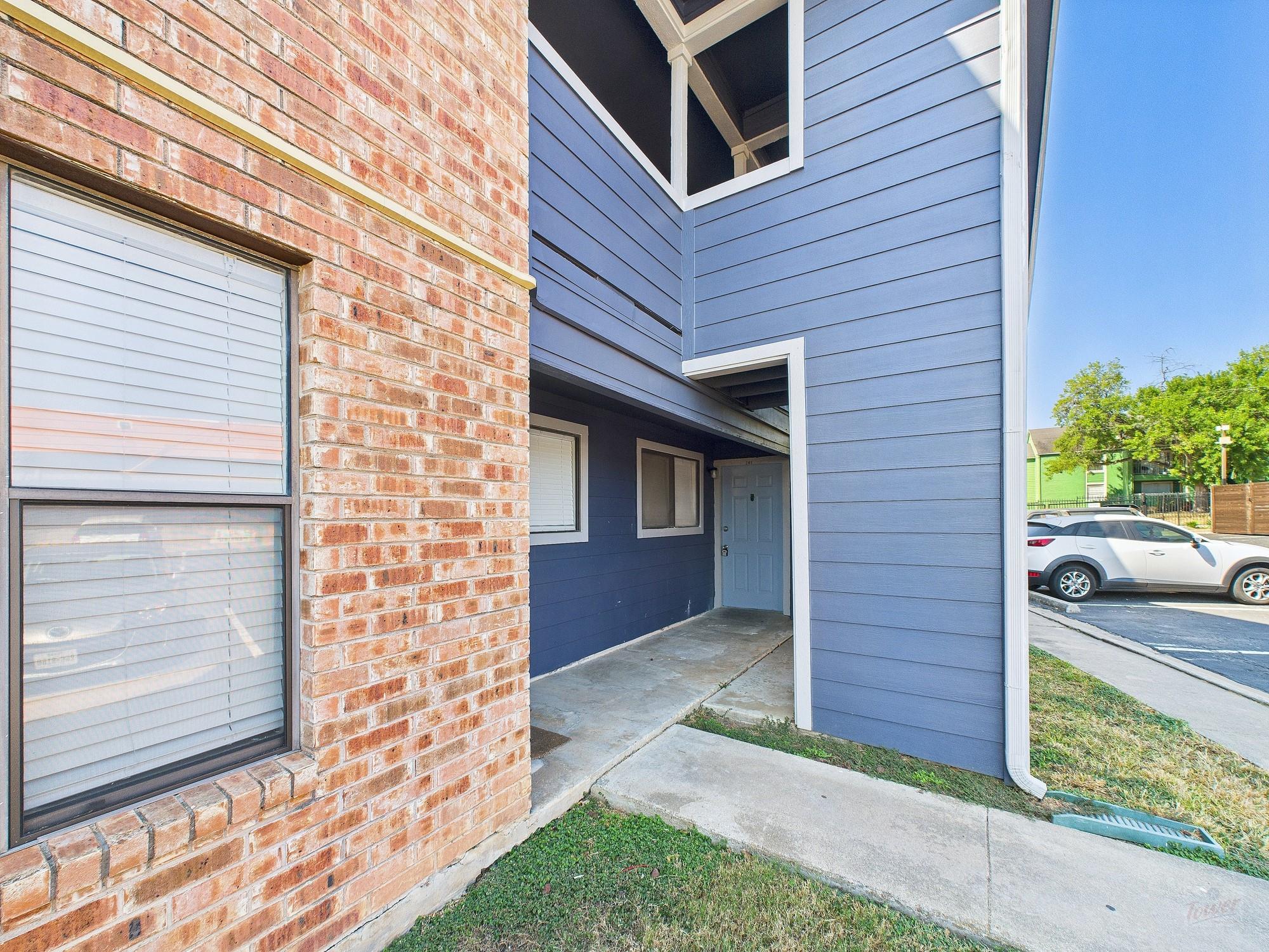 2500 Burleson Rd # 201, Austin, TX 78741