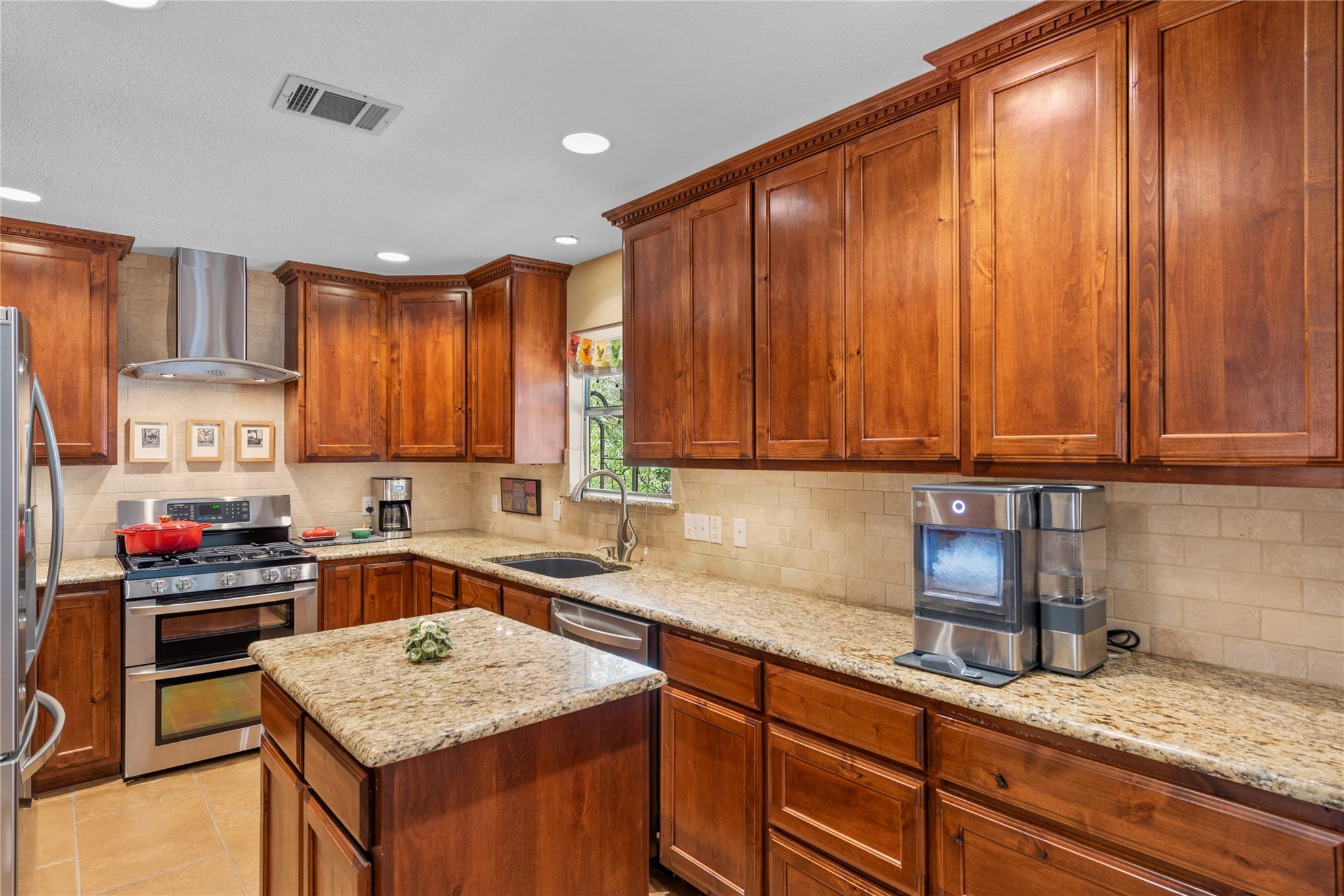 1101 Brecon Ln, Austin, TX 78748