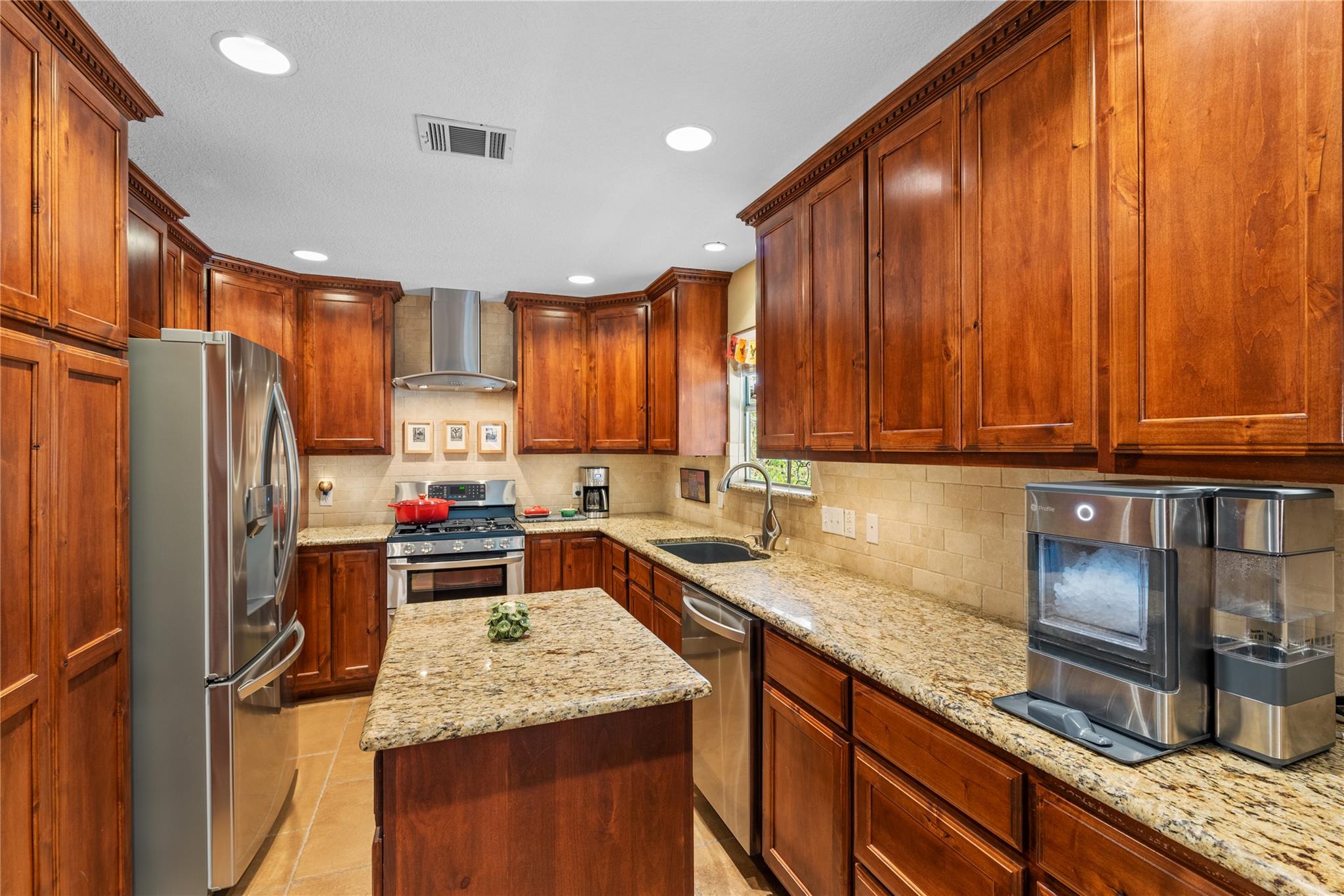 1101 Brecon Ln, Austin, TX 78748