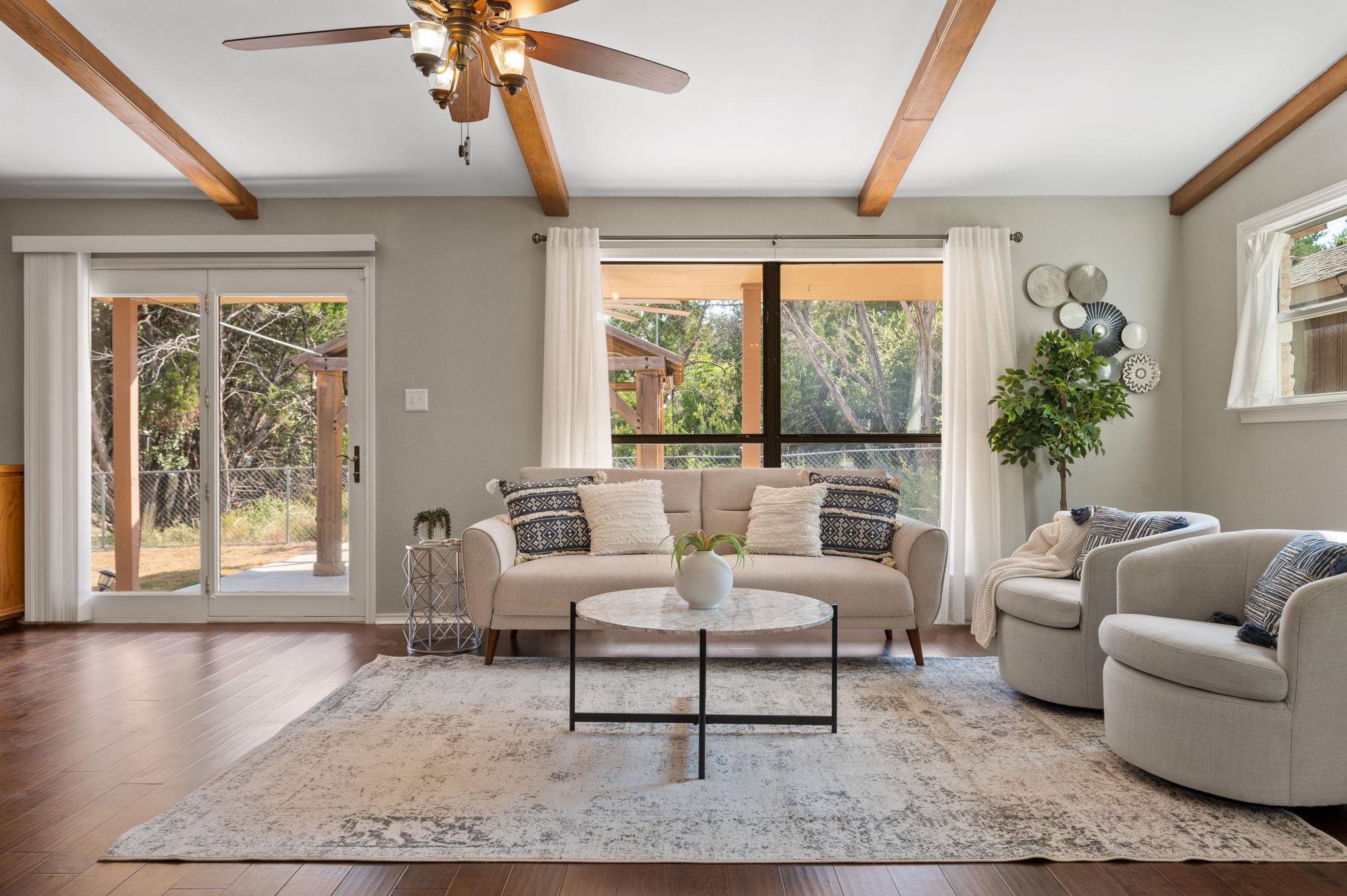 20807 Boggy Ford Rd, Lago Vista, TX 78645