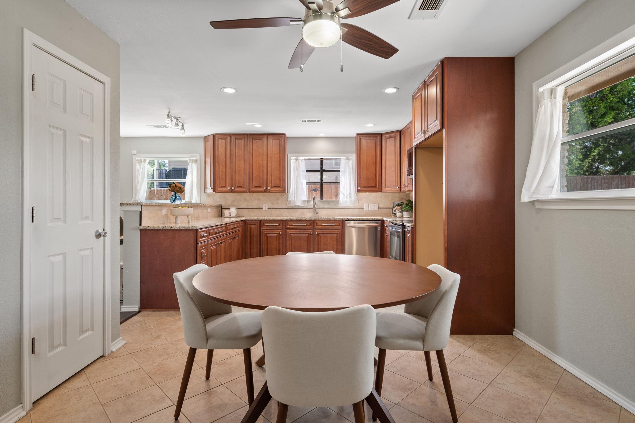 20807 Boggy Ford Rd, Lago Vista, TX 78645