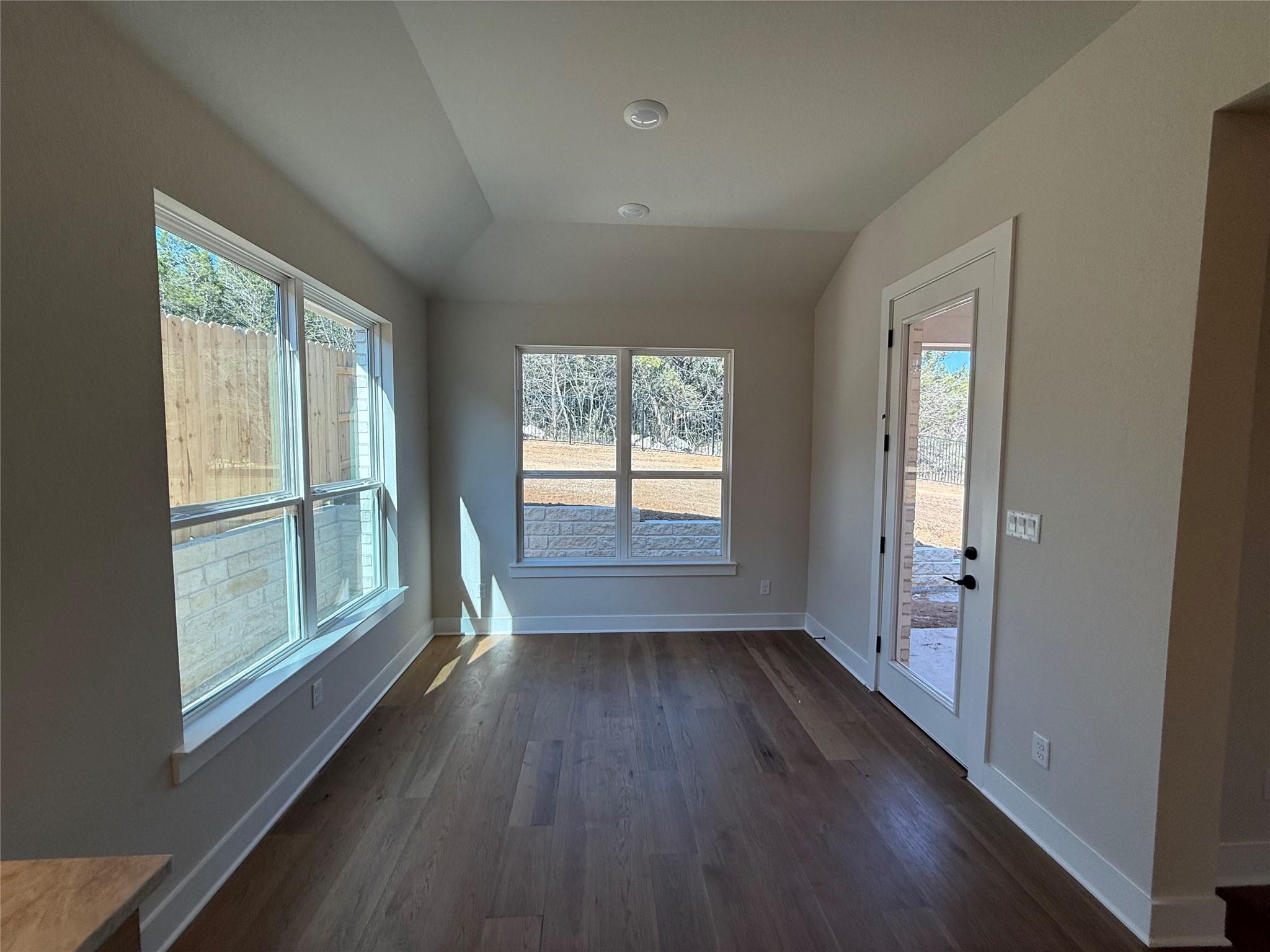 325 Knockout Rose Dr, San Marcos, TX 78666