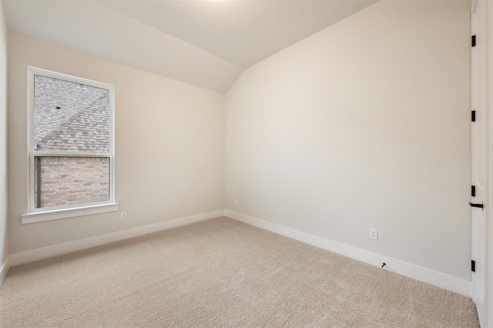 325 Knockout Rose Dr, San Marcos, TX 78666