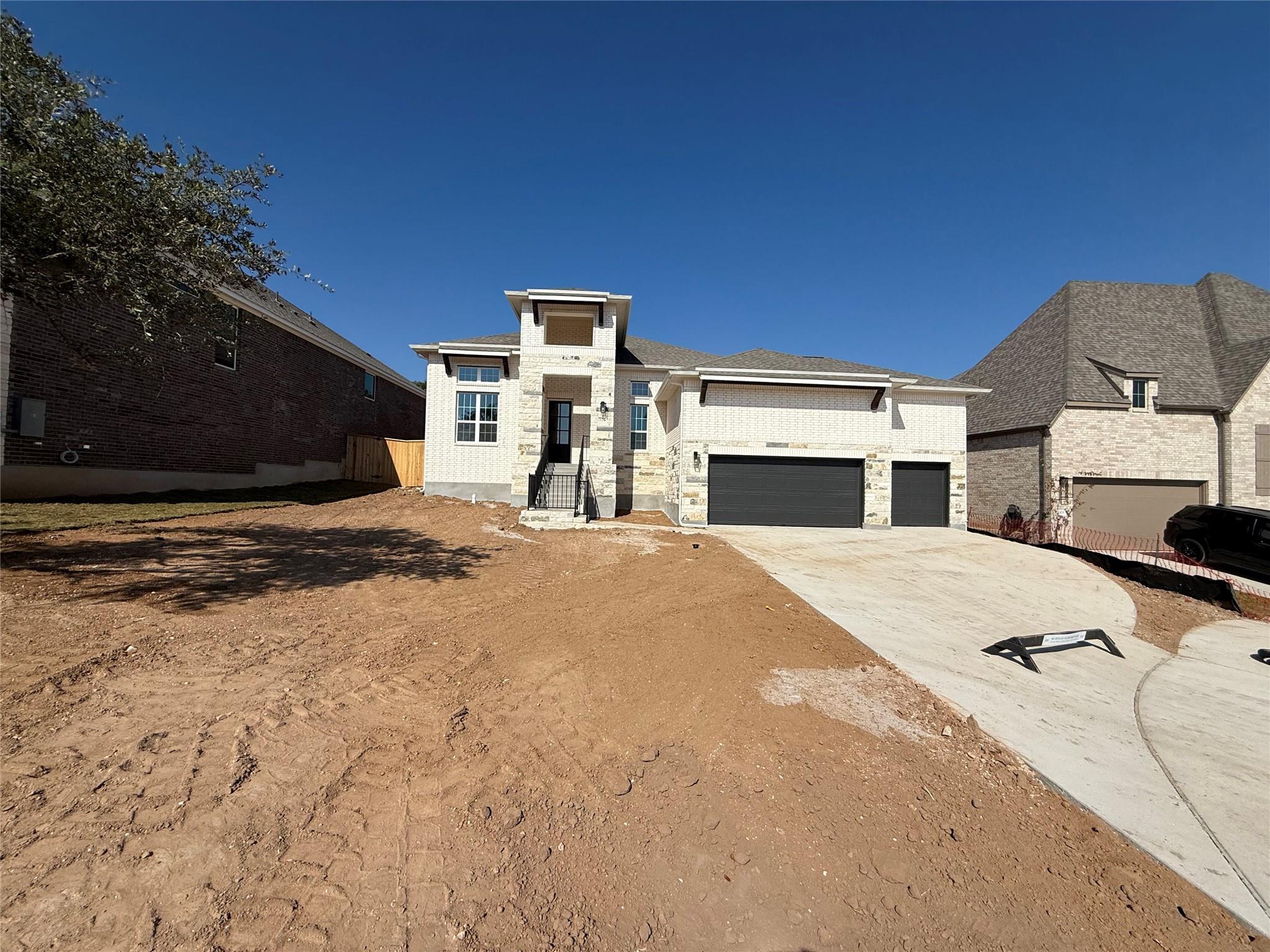 325 Knockout Rose Dr, San Marcos, TX 78666