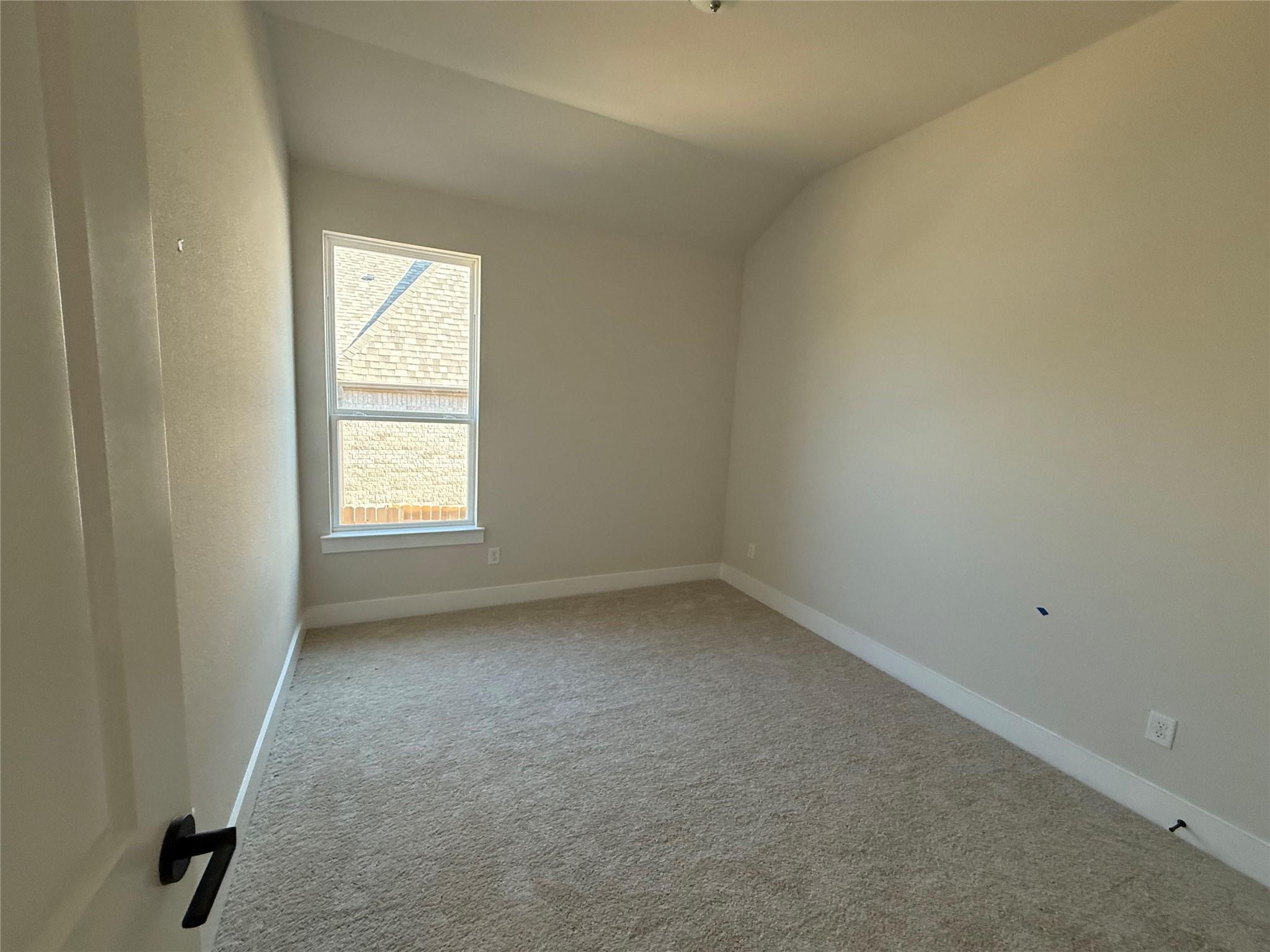 325 Knockout Rose Dr, San Marcos, TX 78666