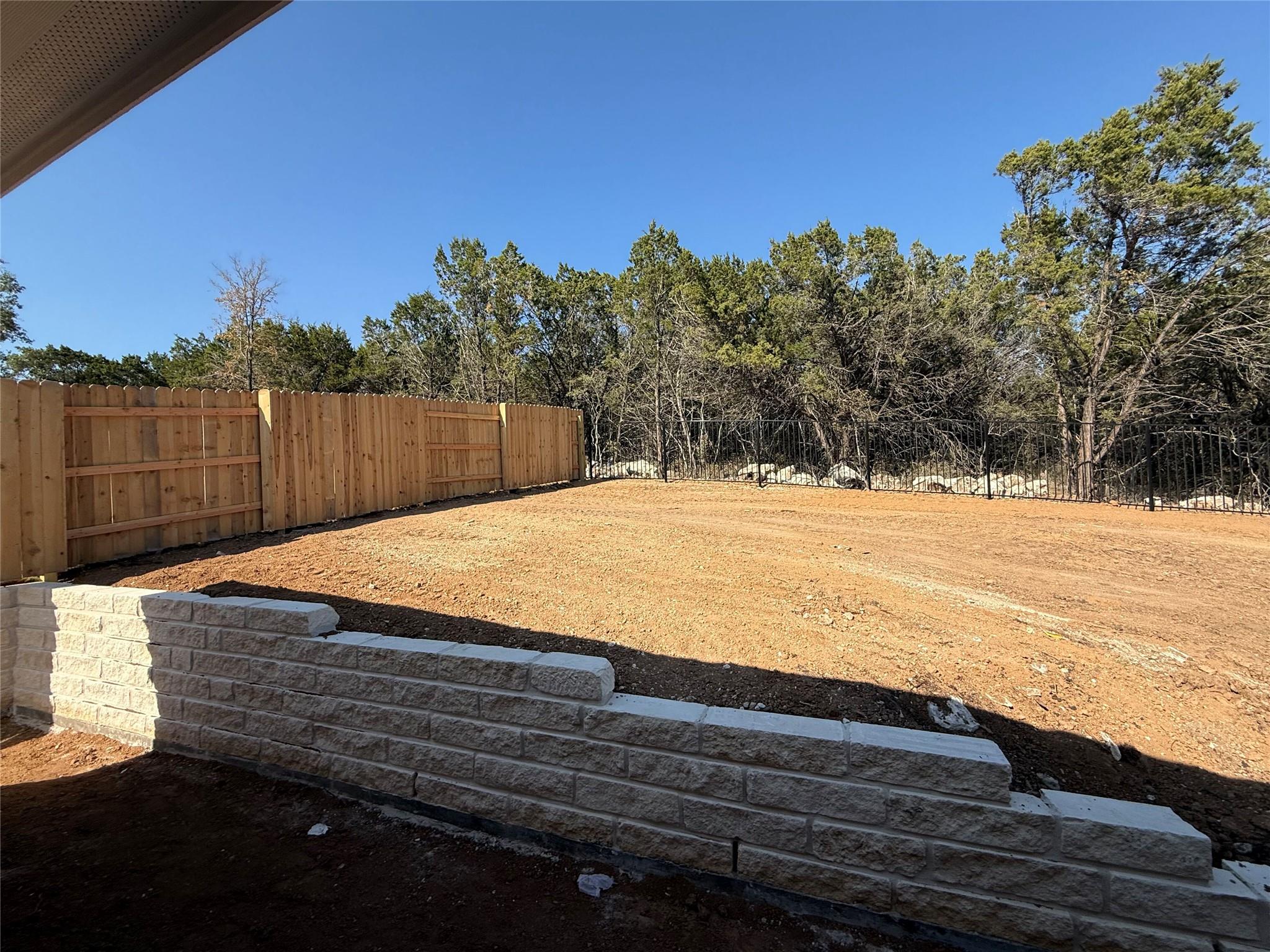 325 Knockout Rose Dr, San Marcos, TX 78666