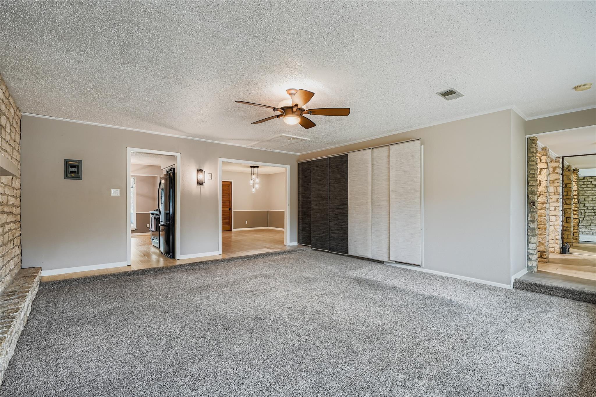 2204 Falcon Hill Dr, Austin, TX 78745