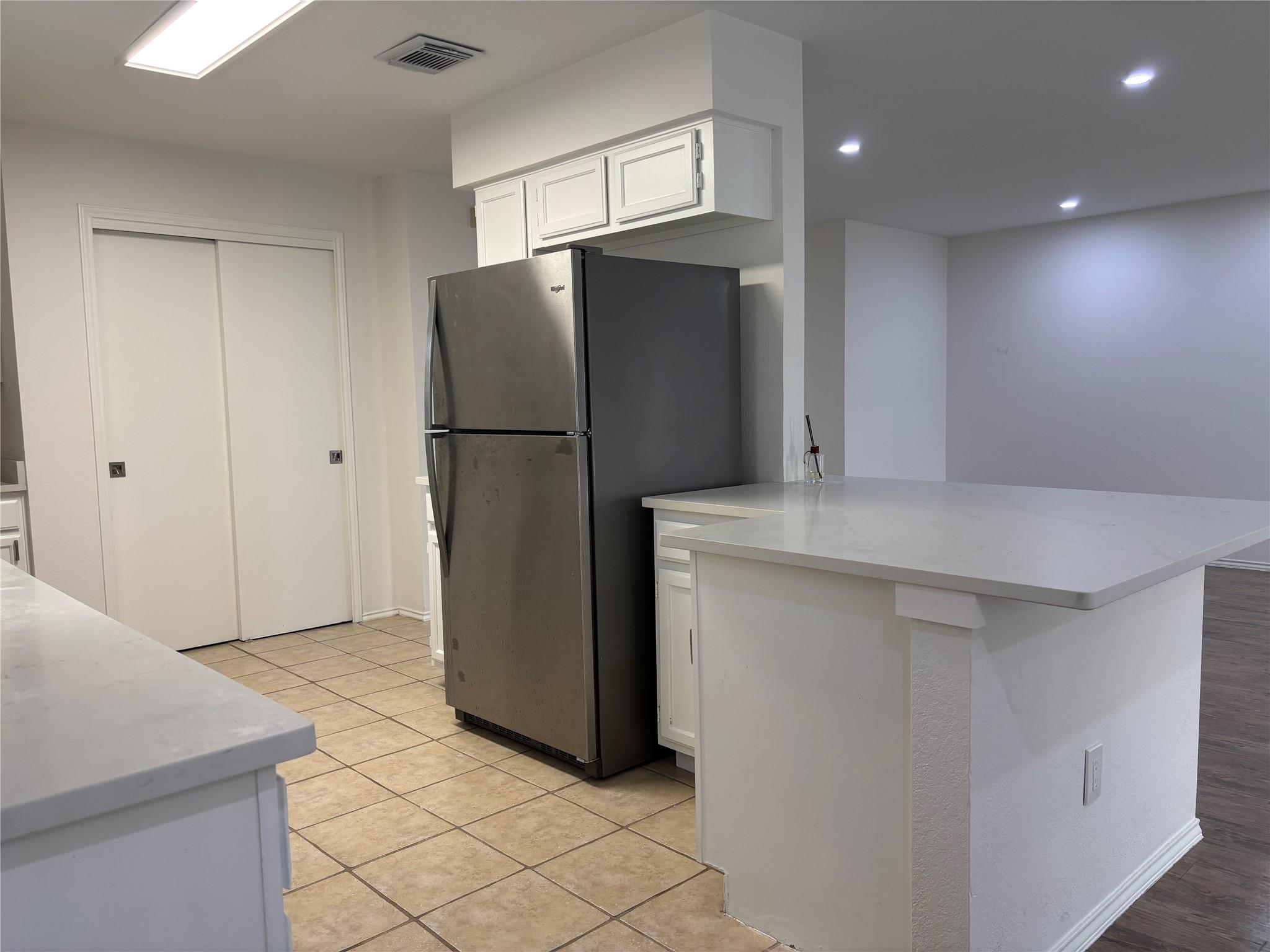 8402 Priest River Dr, Round Rock, TX 78681