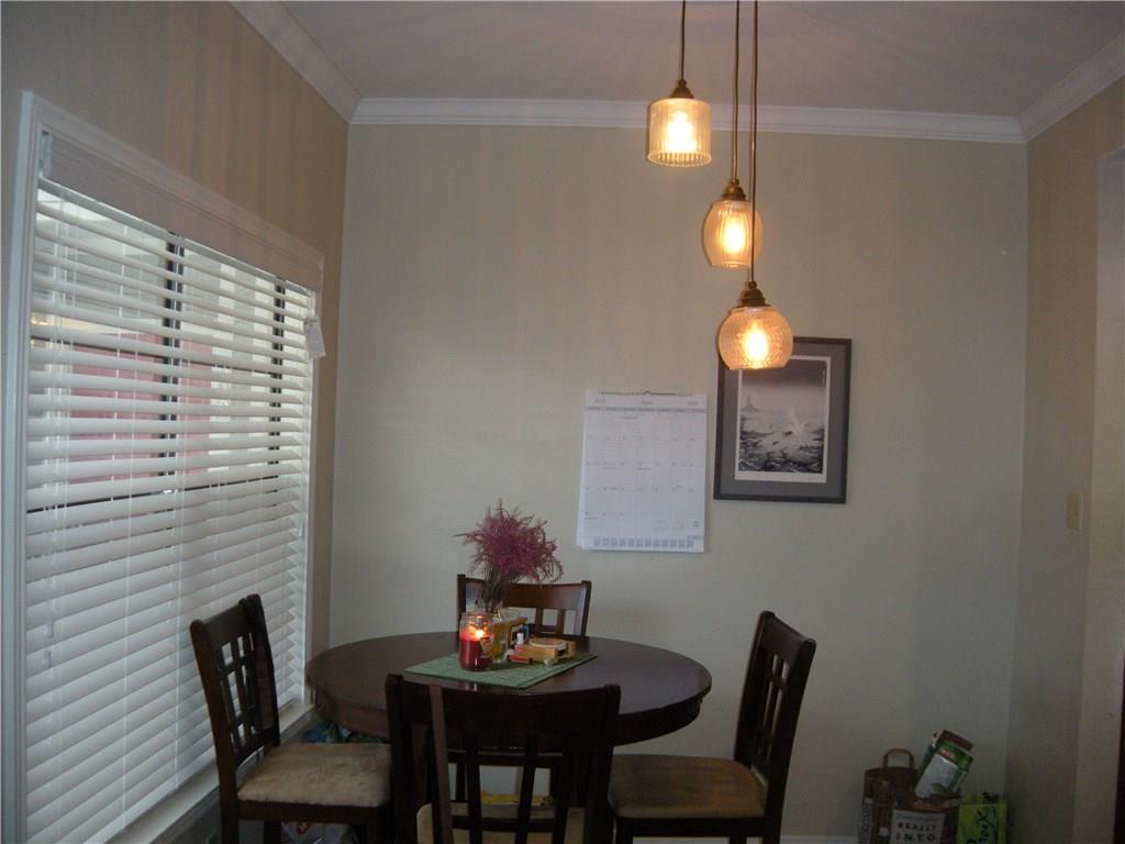 915 W 23rd St # 211, Austin, TX 78705