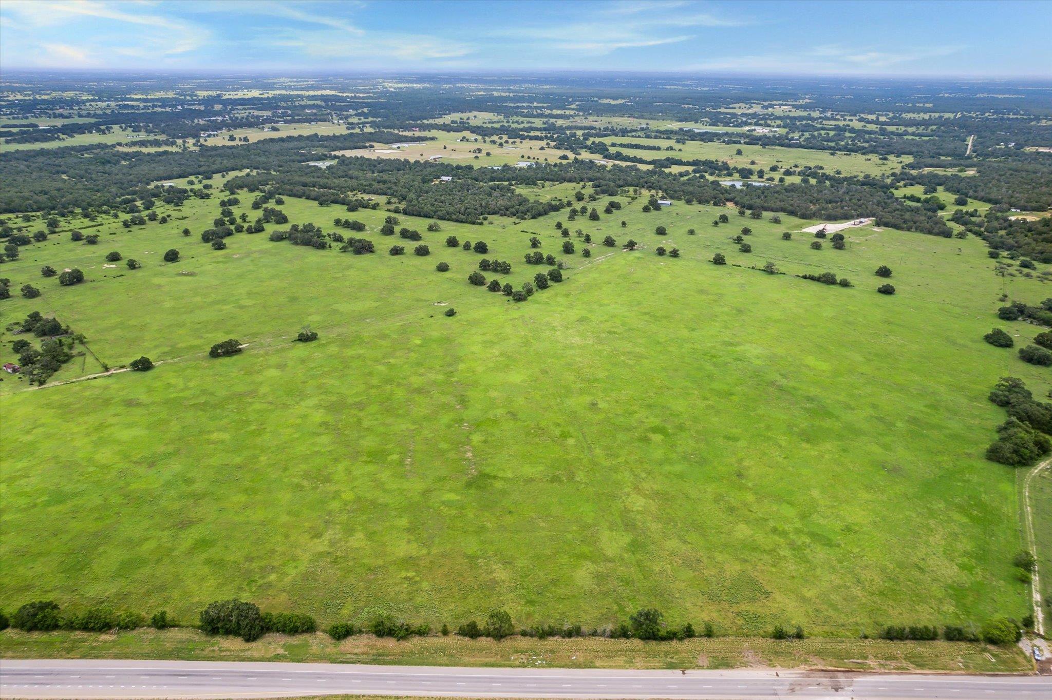 1434 County Road 139, Giddings, TX 78942