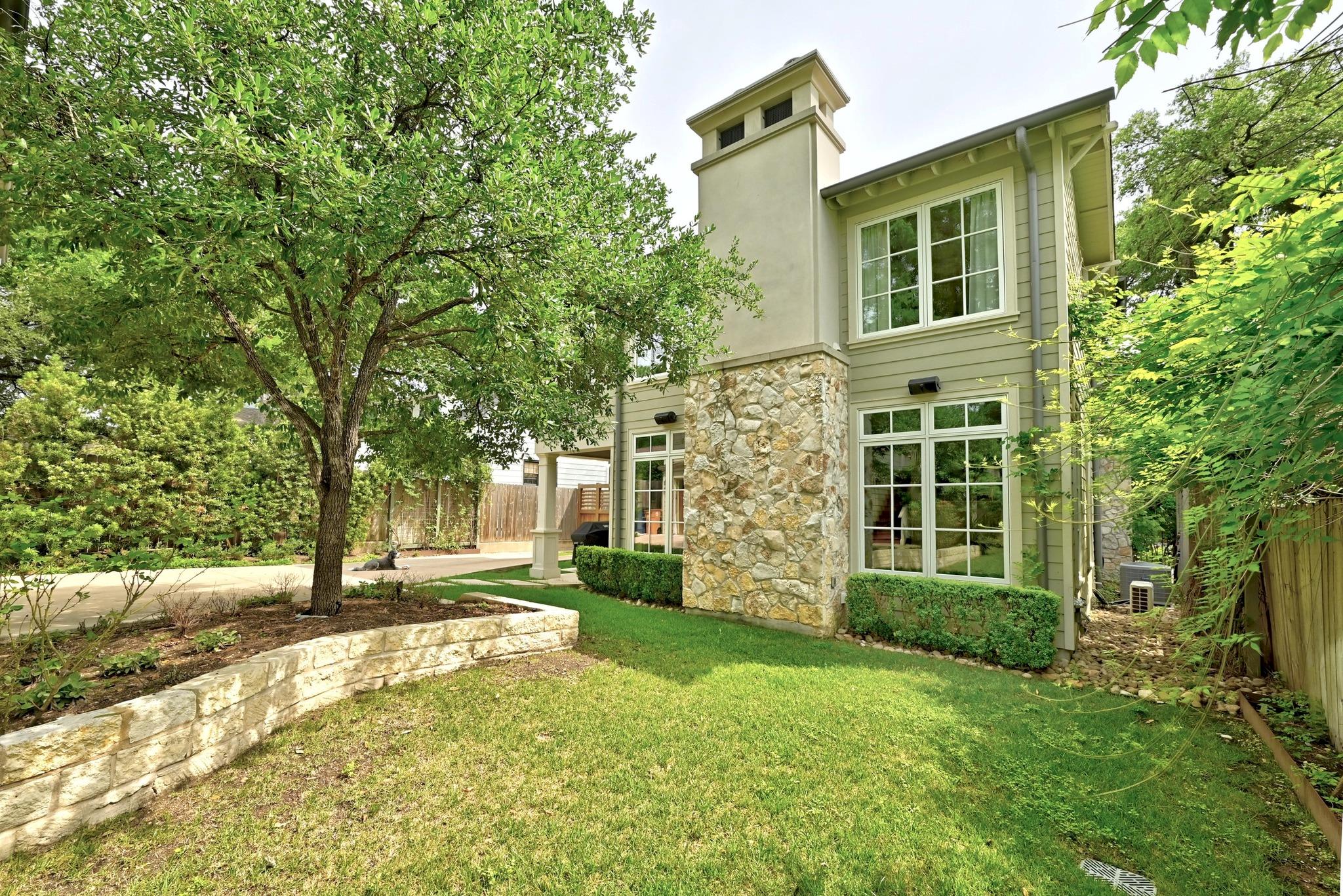 1708 W 29th St, Austin, TX 78703
