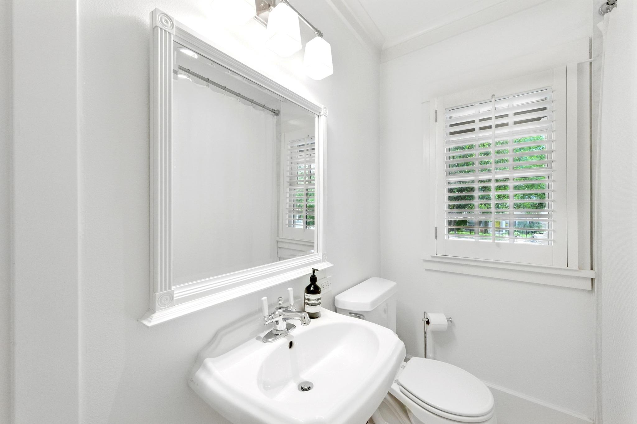 1708 W 29th St, Austin, TX 78703