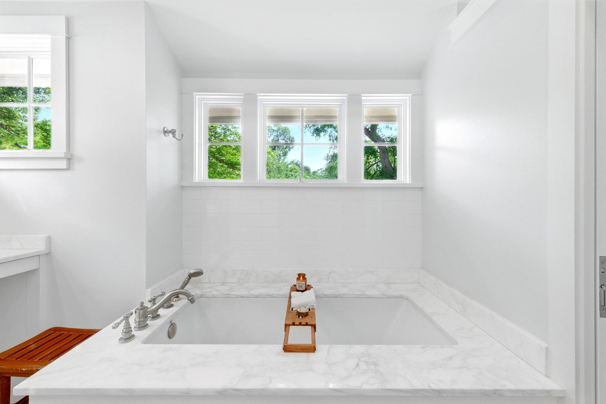 1708 W 29th St, Austin, TX 78703