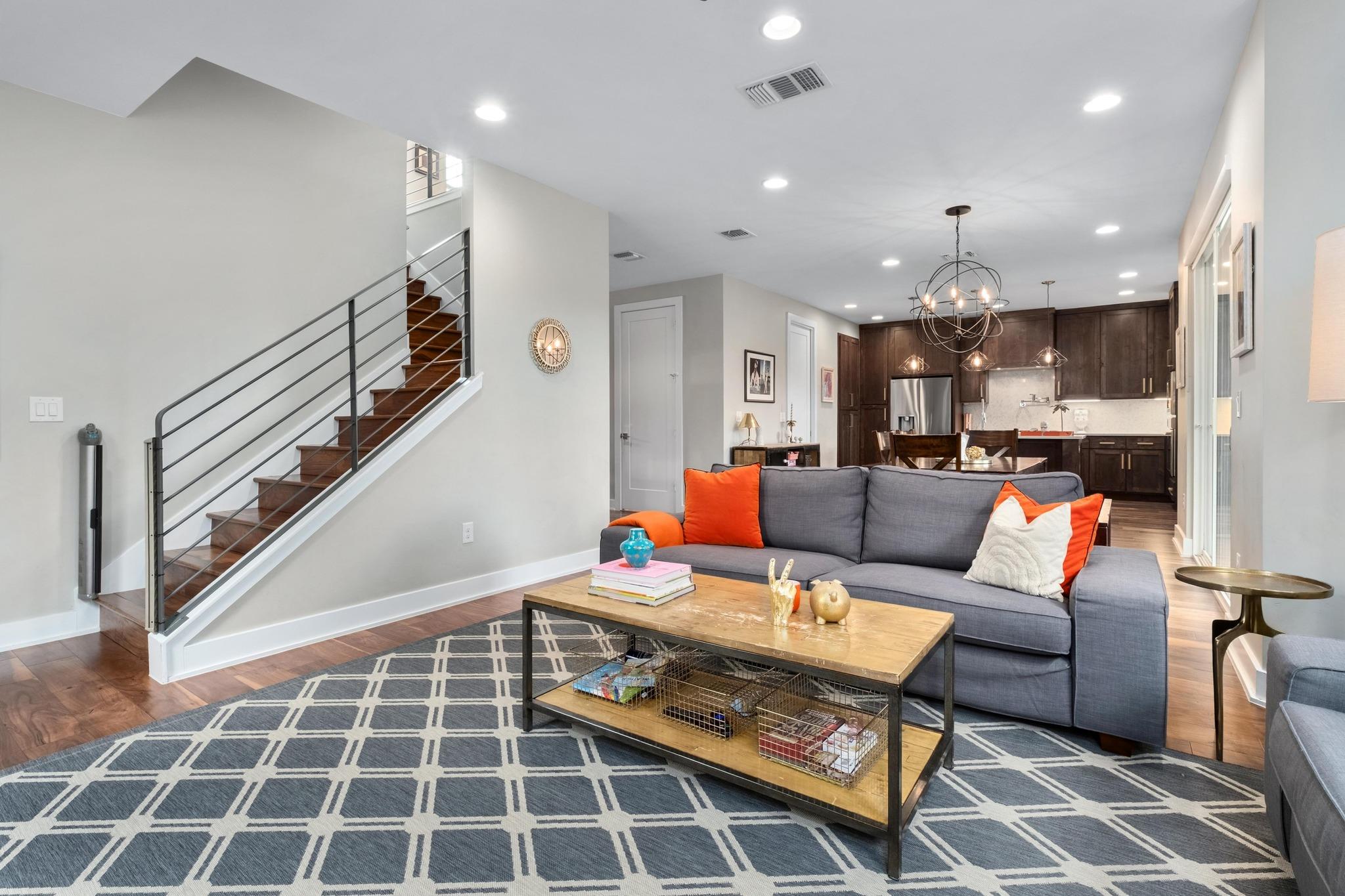 3302 Funston St, Austin, TX 78703