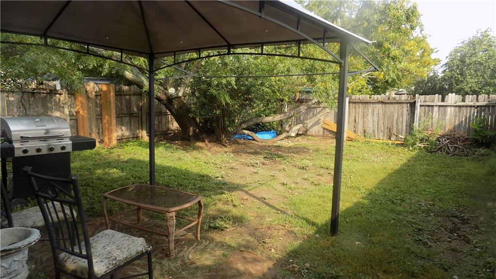 825 Mica Dr, Leander, TX 78641