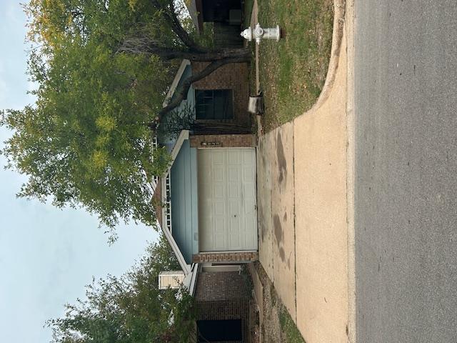 825 Mica Dr, Leander, TX 78641