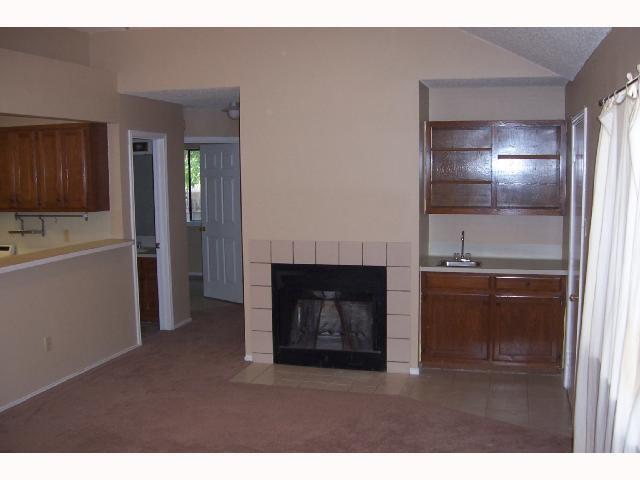 825 Mica Dr, Leander, TX 78641