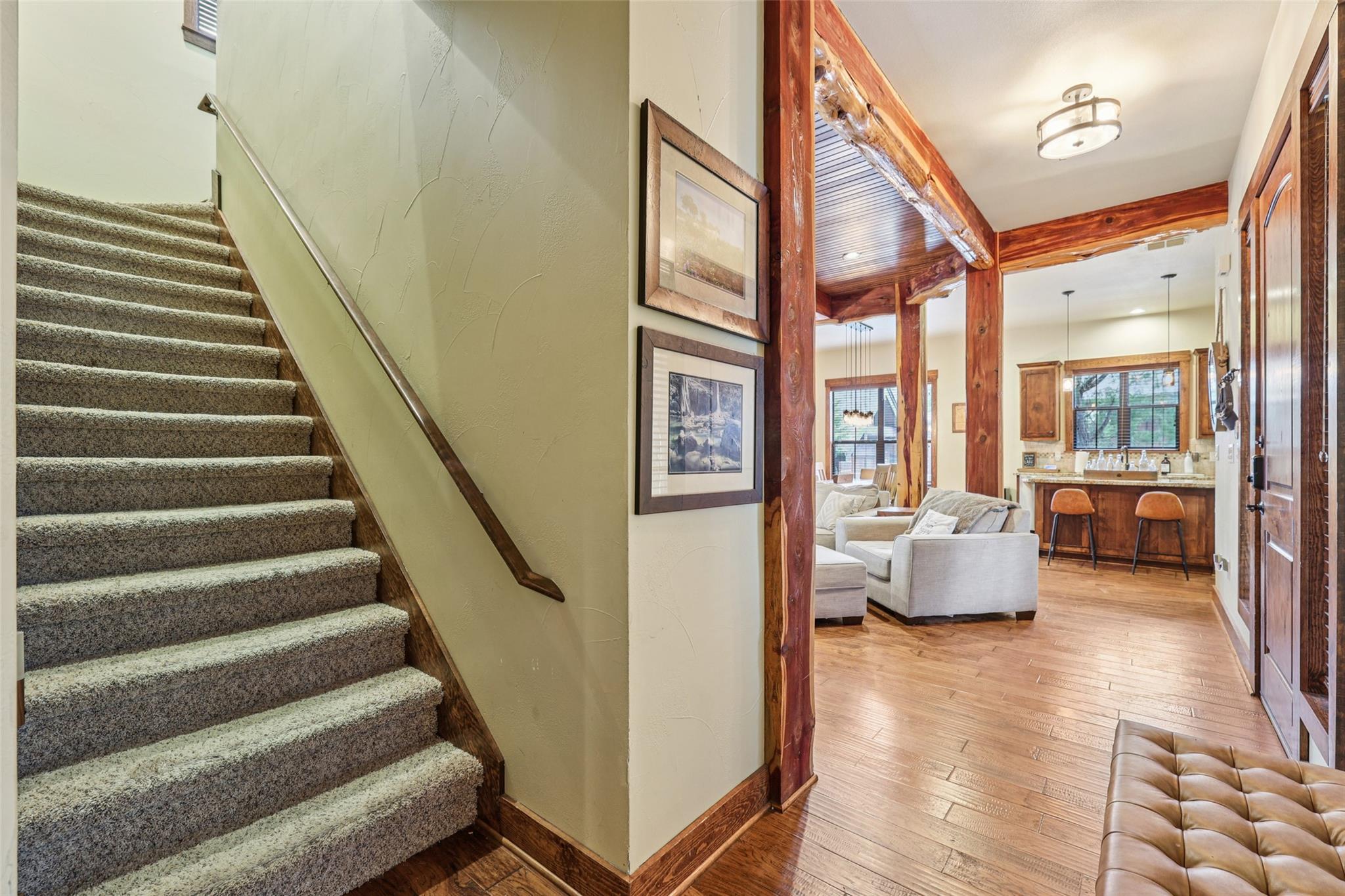 7229 Trident Ln, Jonestown, TX 78645