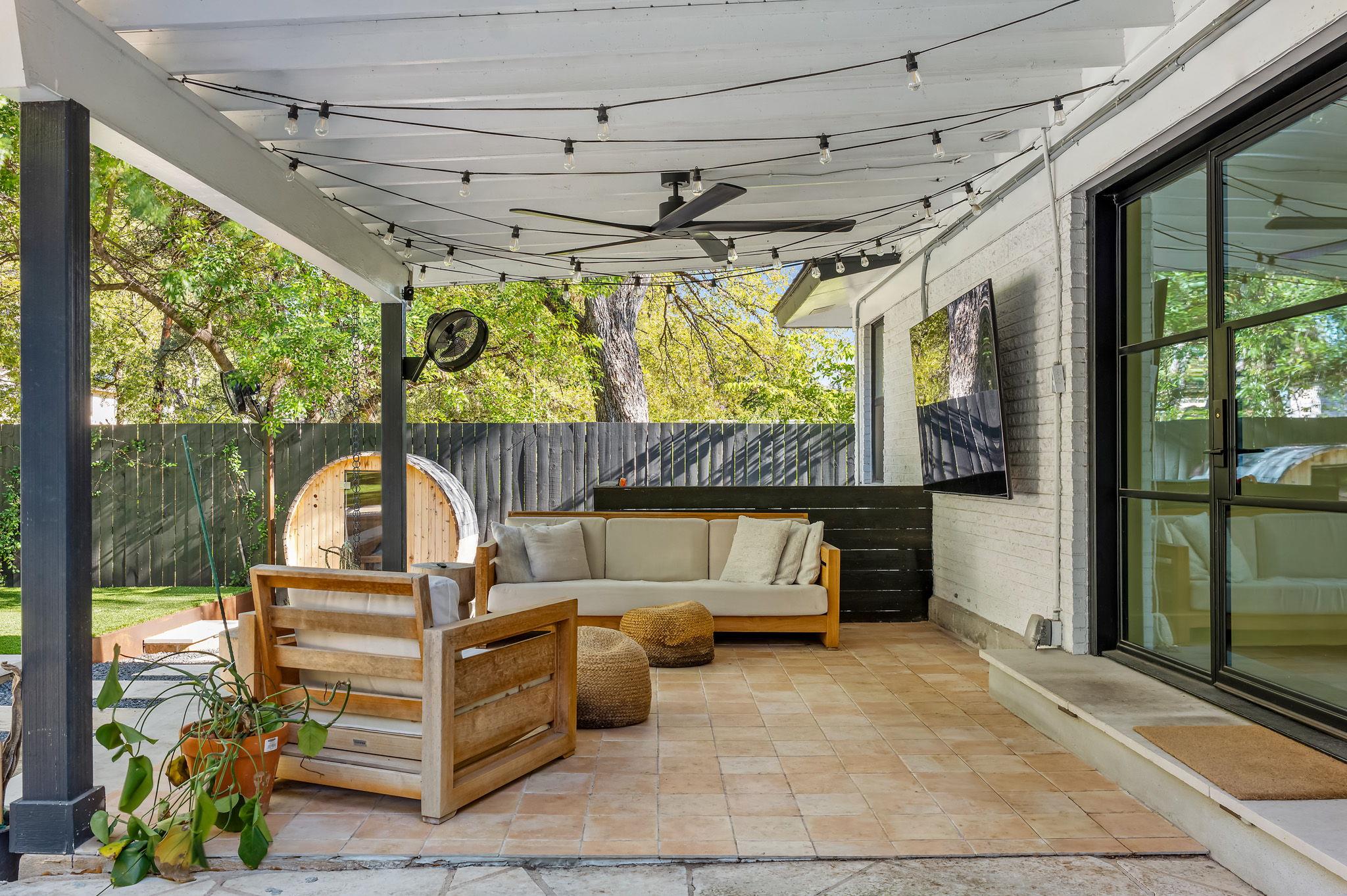 1604 Elmhurst Dr, Austin, TX 78741