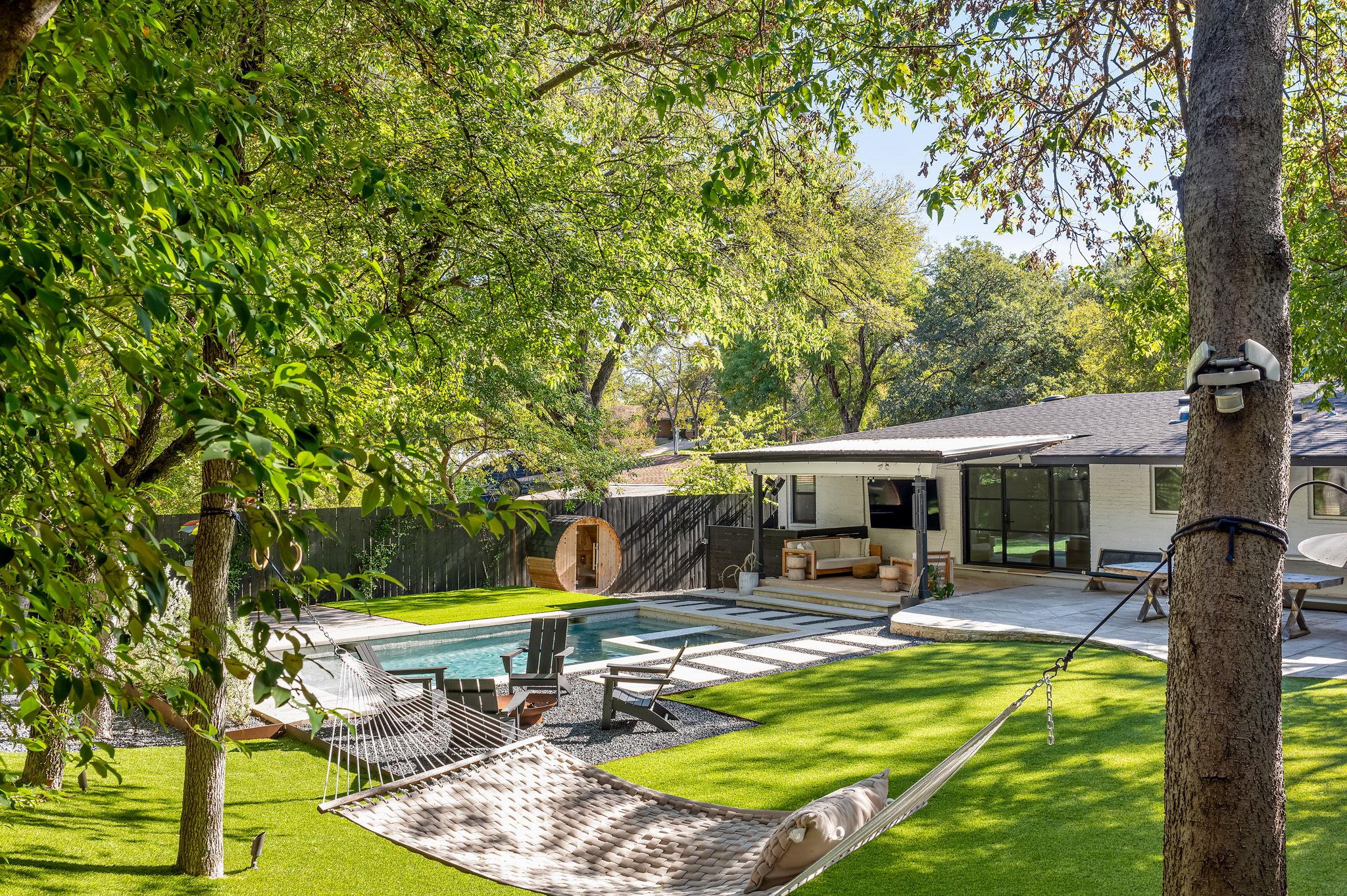 1604 Elmhurst Dr, Austin, TX 78741