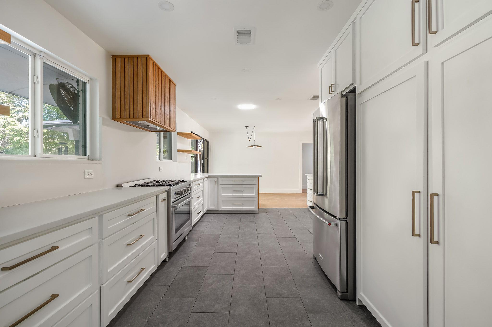 1604 Elmhurst Dr, Austin, TX 78741