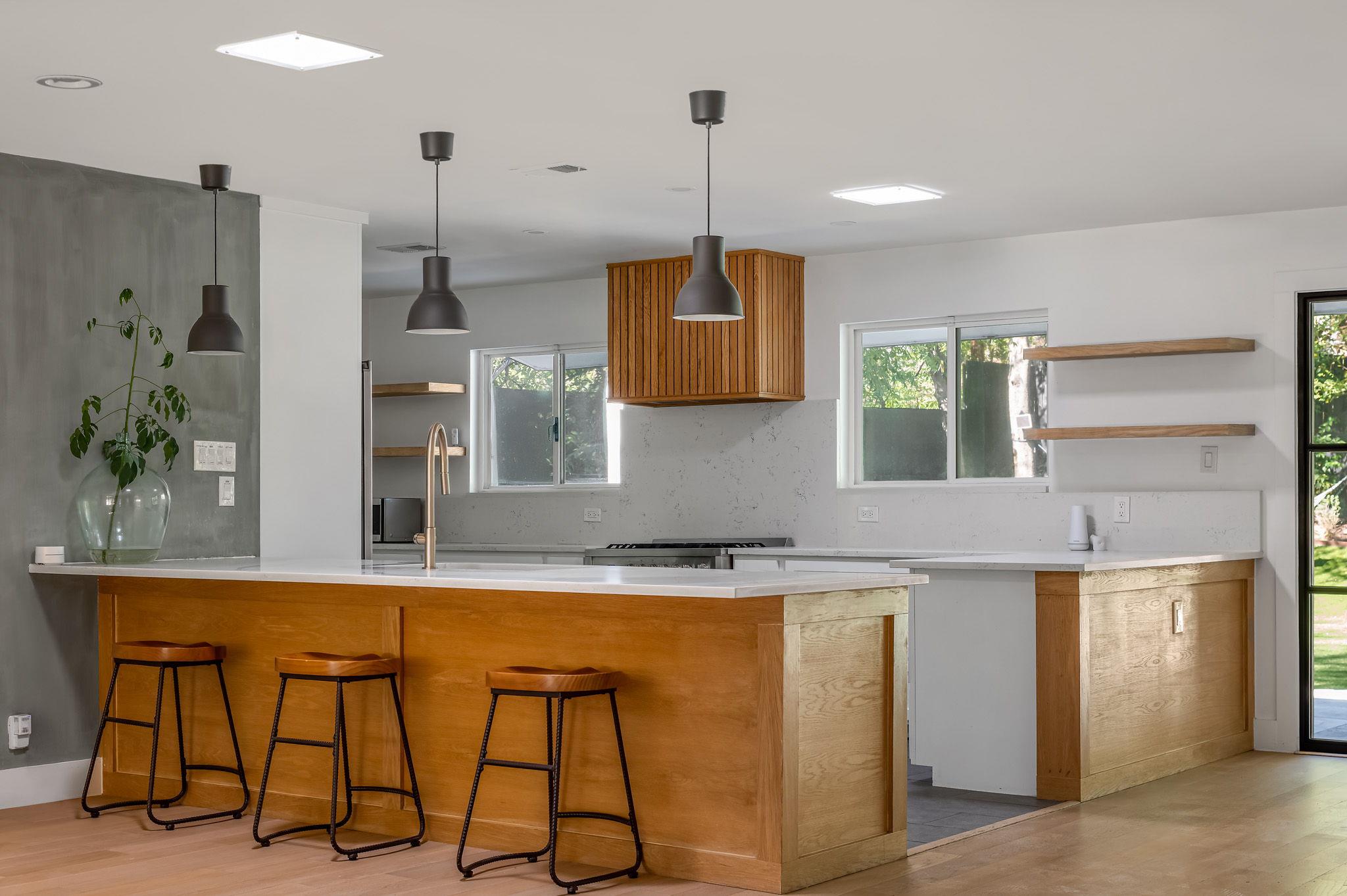 1604 Elmhurst Dr, Austin, TX 78741