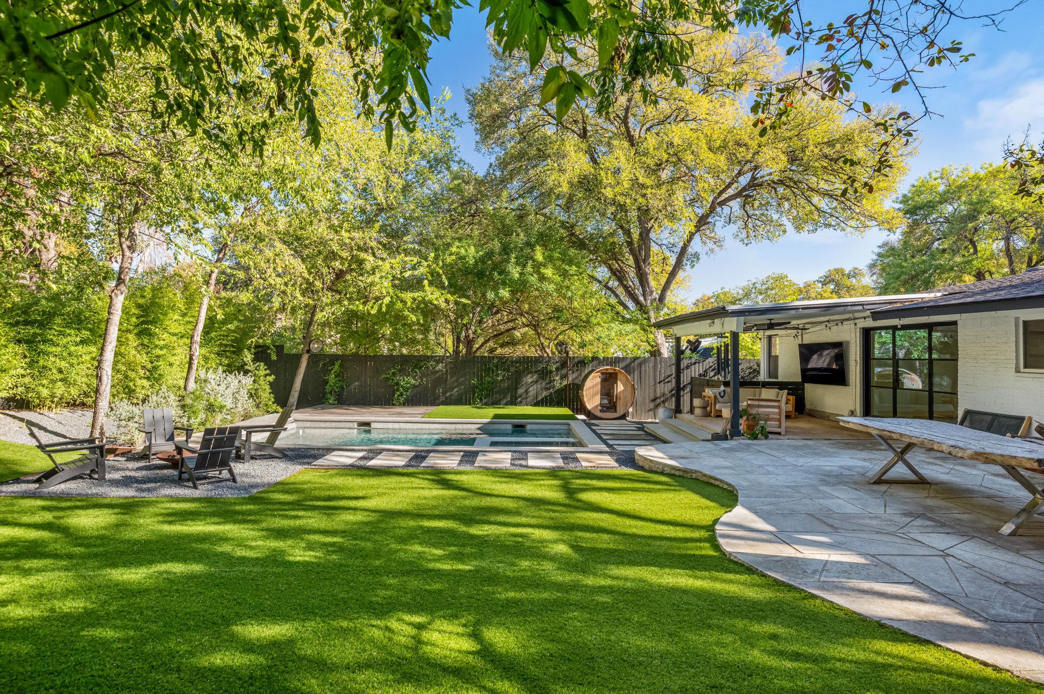 1604 Elmhurst Dr, Austin, TX 78741