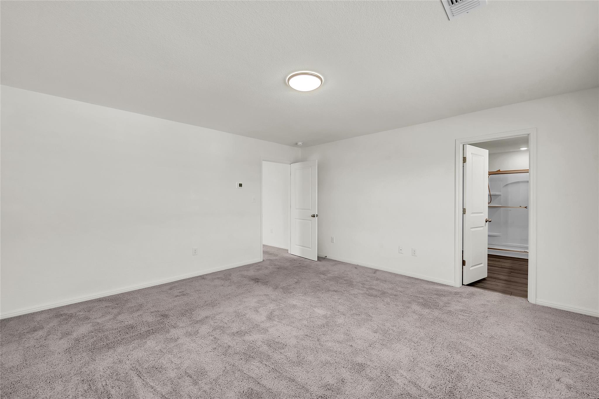 250 Night Riders Way, Jarrell, TX 76537