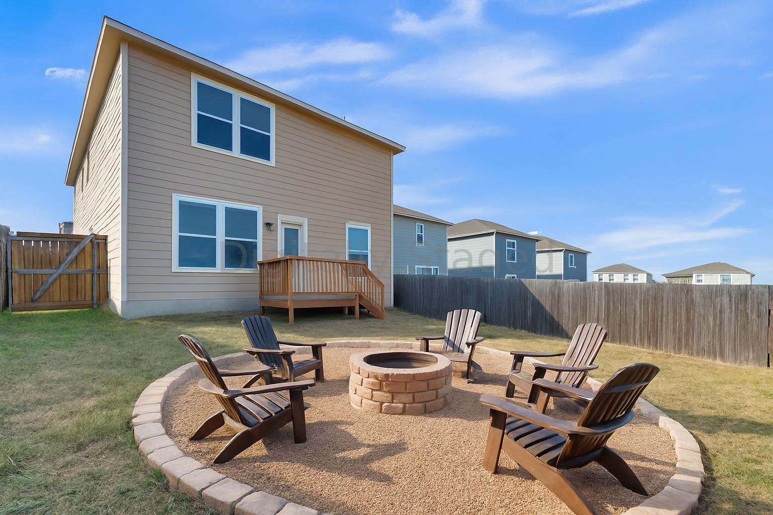 250 Night Riders Way, Jarrell, TX 76537