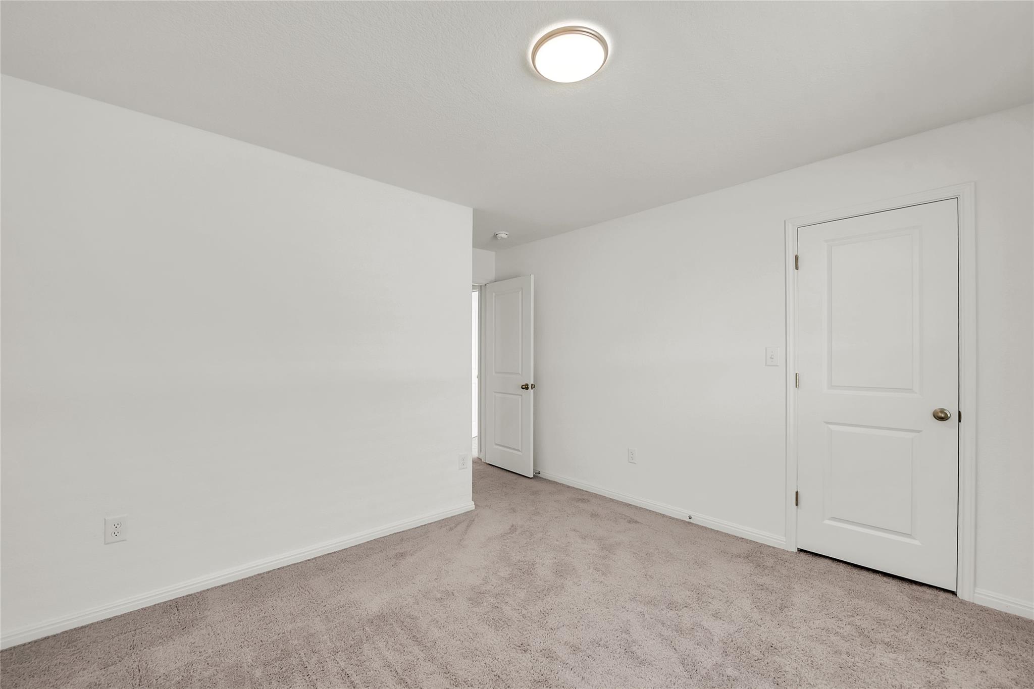 250 Night Riders Way, Jarrell, TX 76537