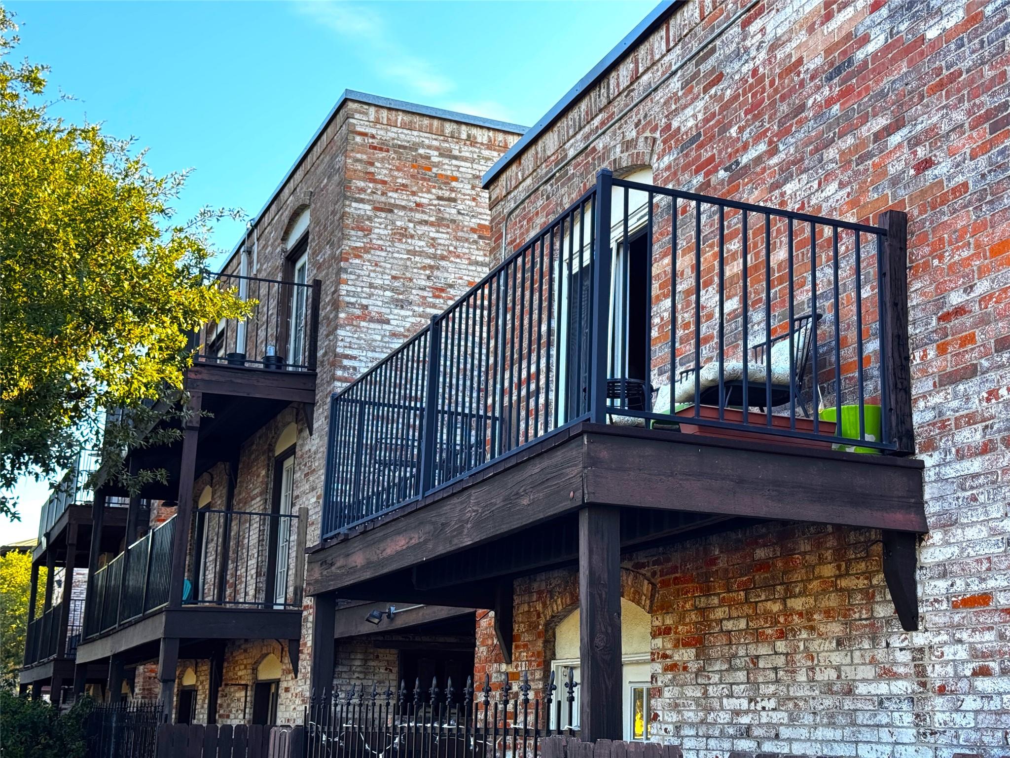 6501 E Hill Dr # 201, Austin, TX 78731