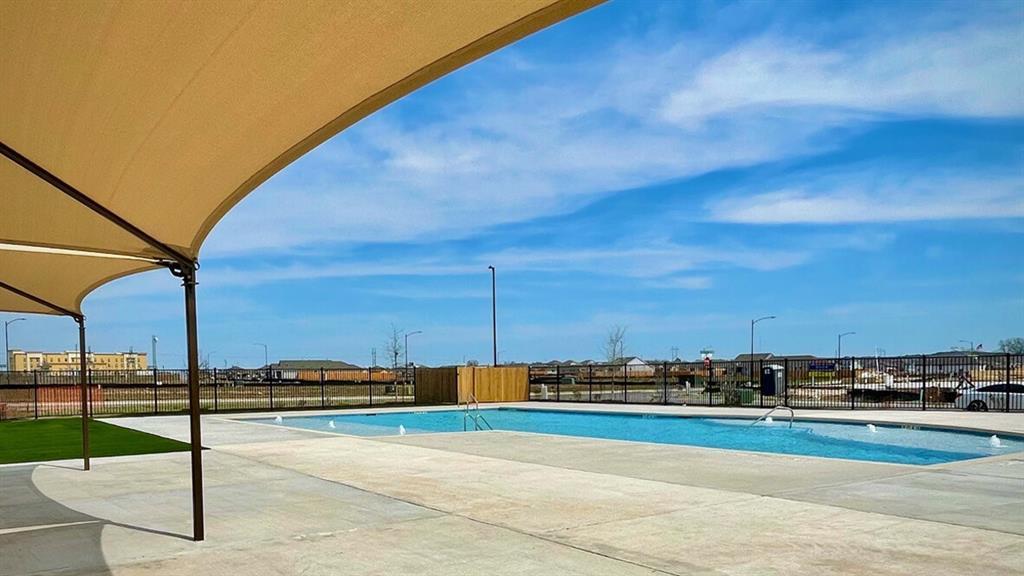 612 Roaring Fork Ln, Bastrop, TX 78602