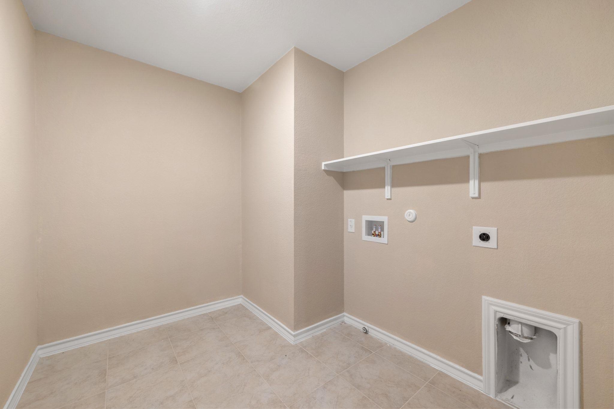 403 STINCHCOMB Rd, Hutto, TX 78634